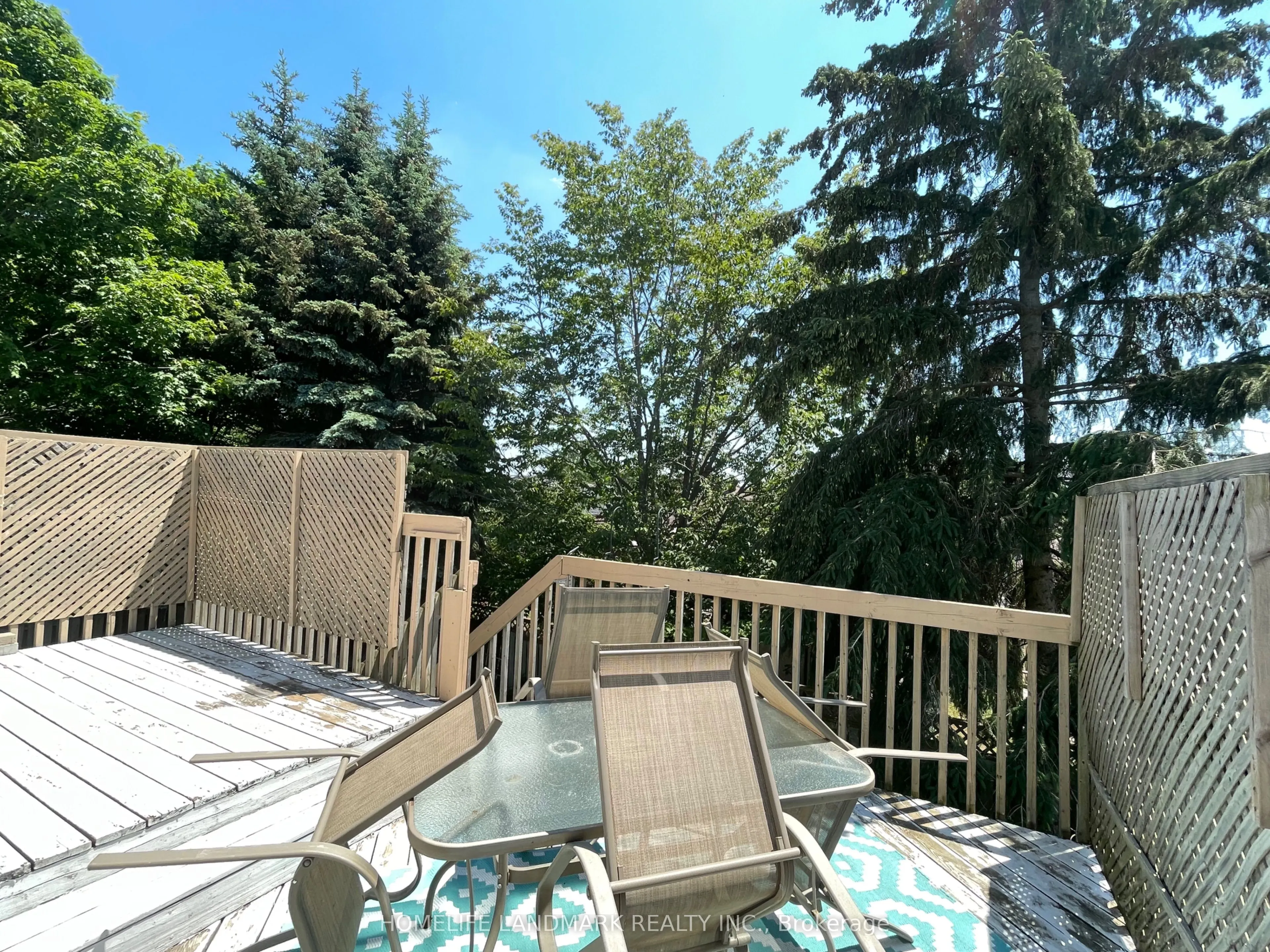 11 Orwell Crescent, #Main