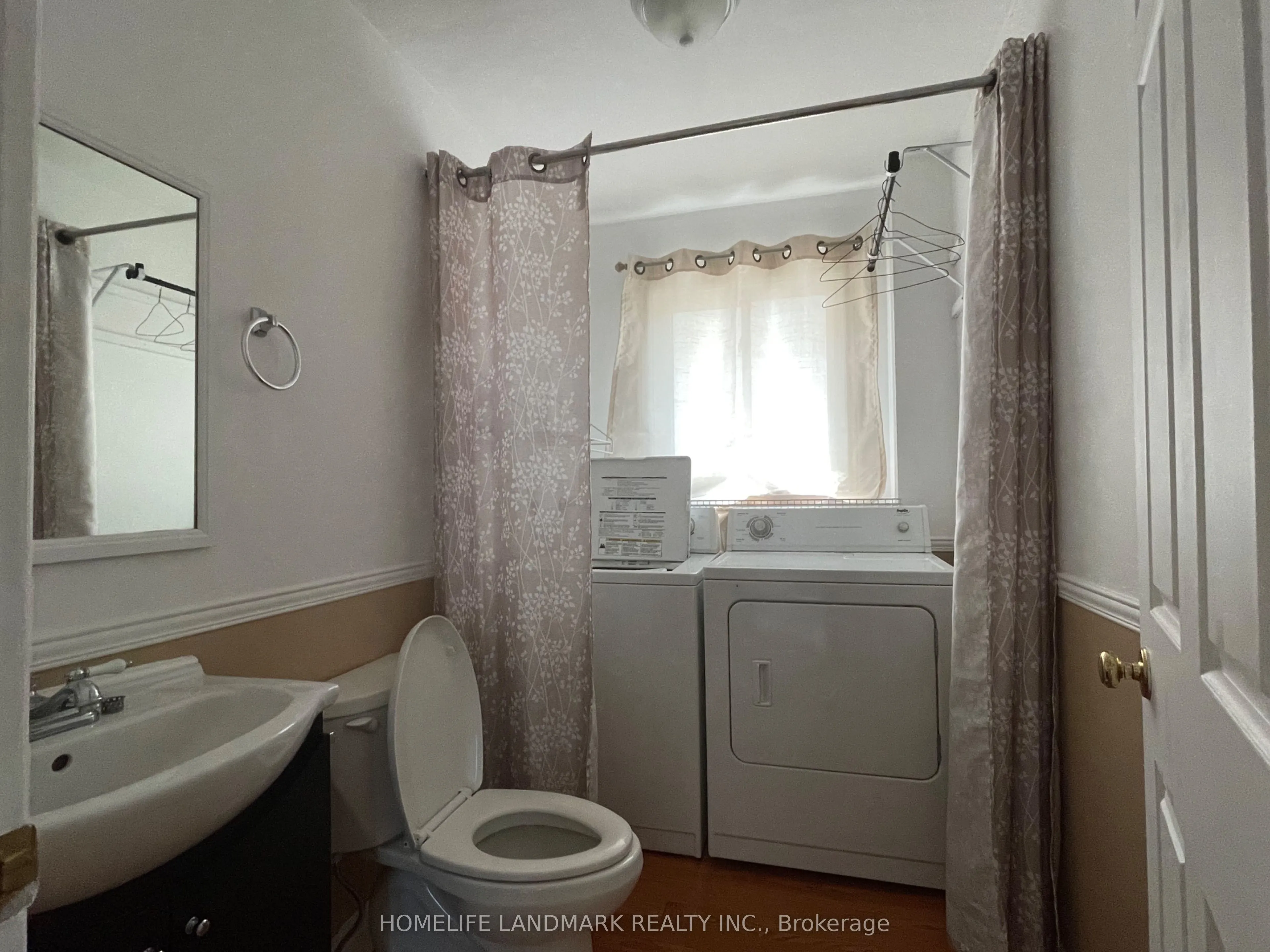 11 Orwell Crescent, #Main