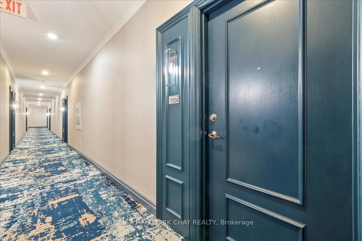 33 Ellen Street, #1104