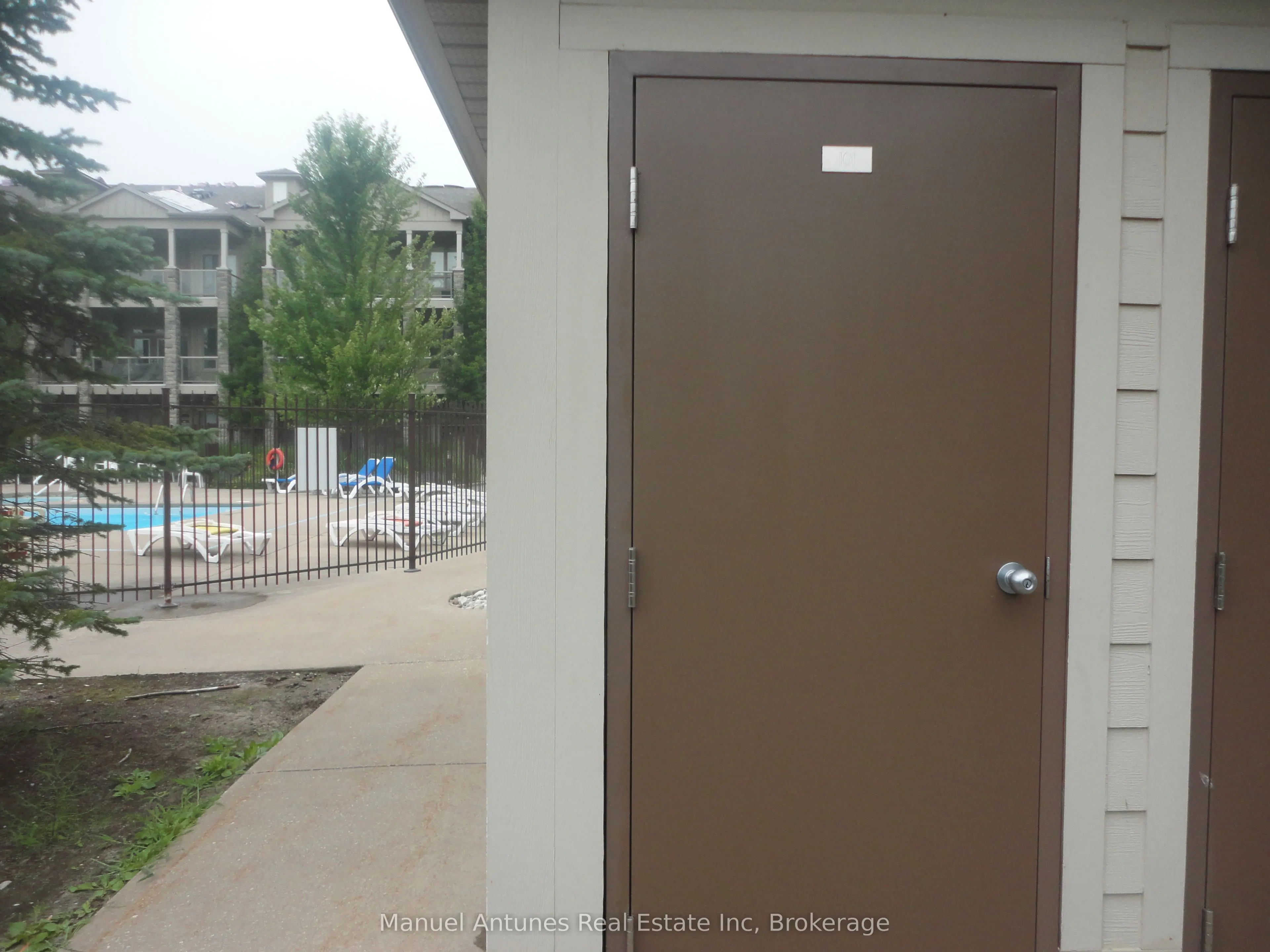 764 River Road E, #101