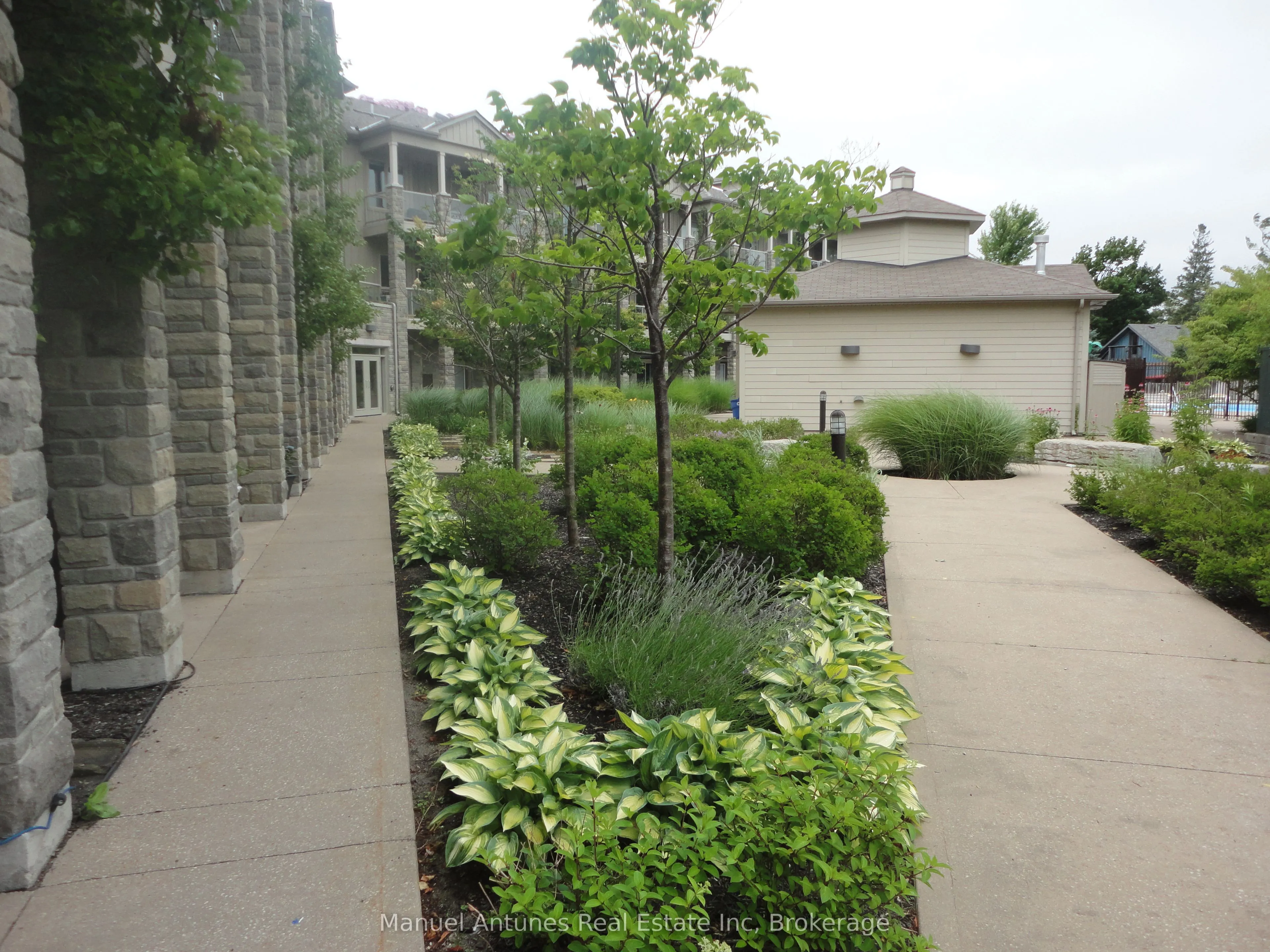 764 River Road E, #101