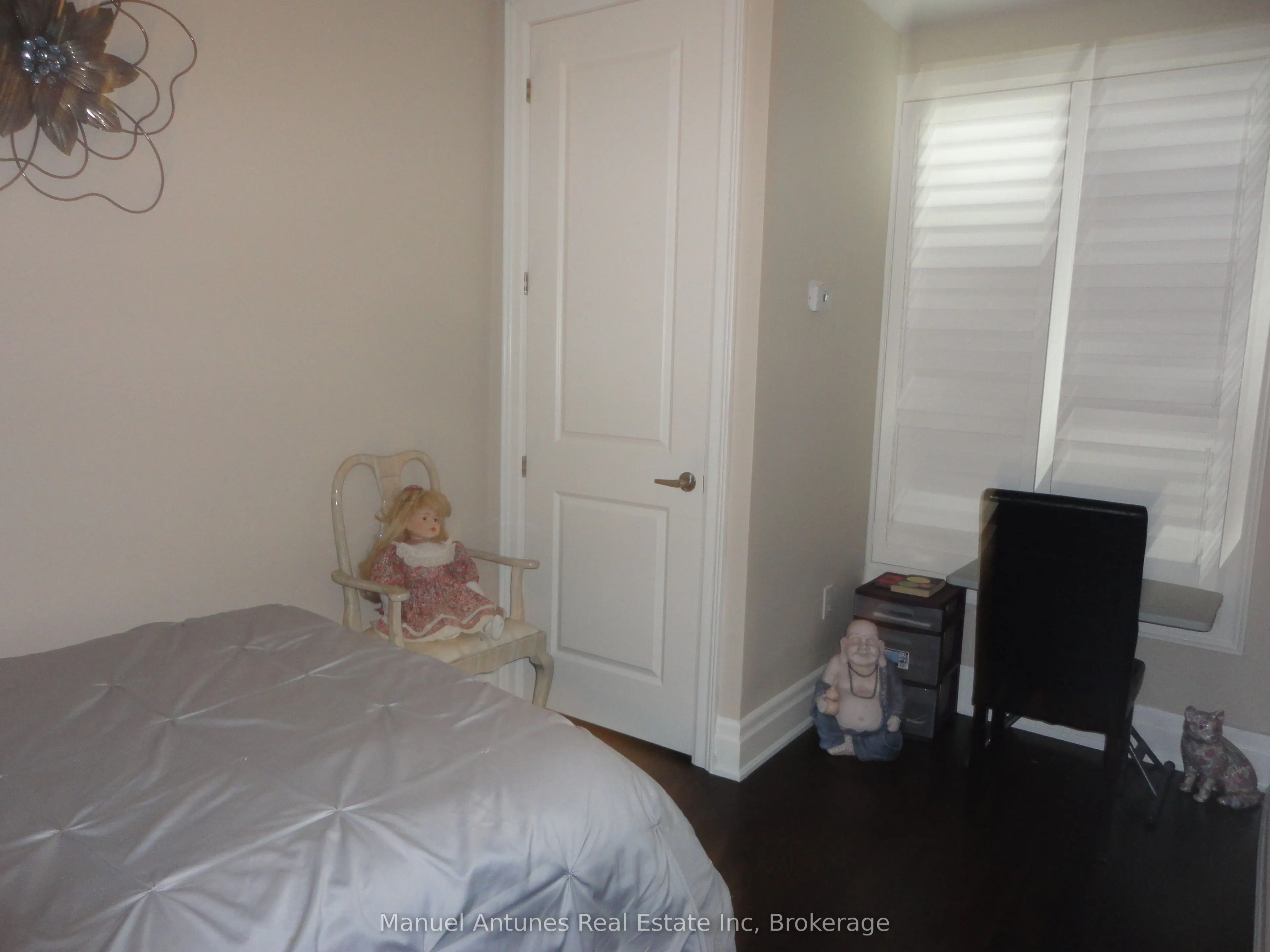 764 River Road E, #101