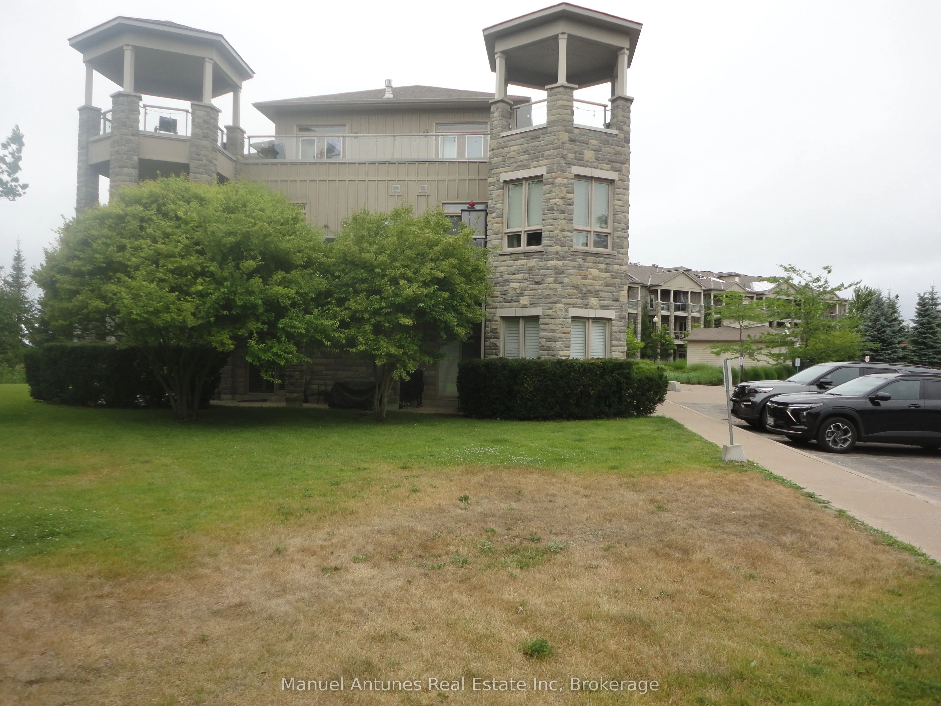 764 River Road E, #101