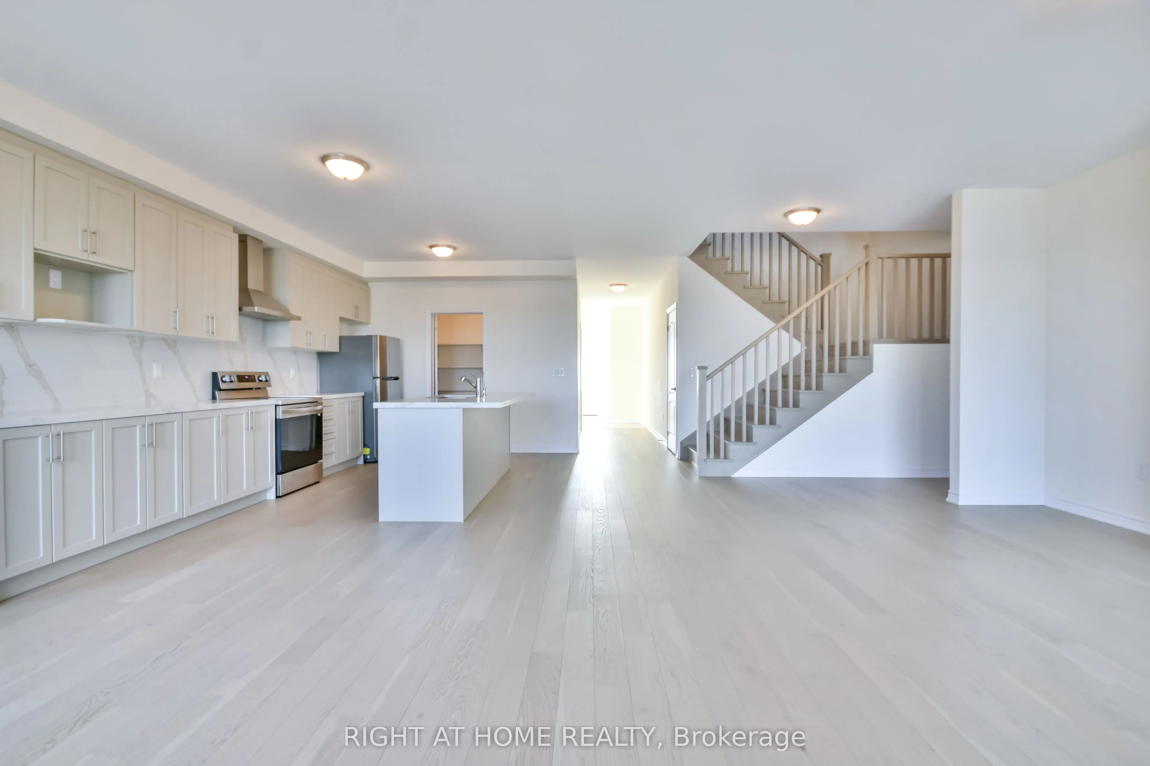 3032 Sierra Drive