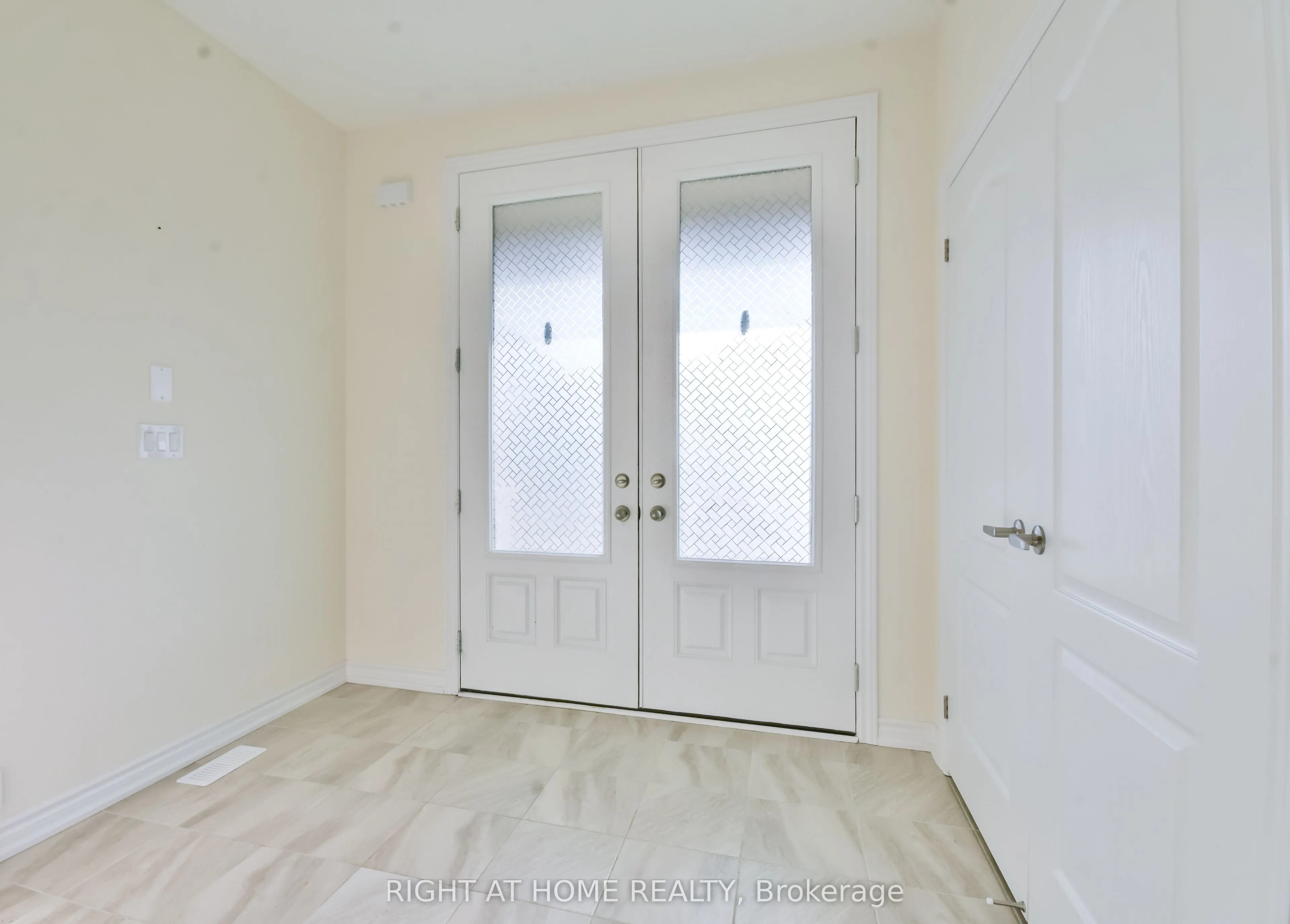 3032 Sierra Drive