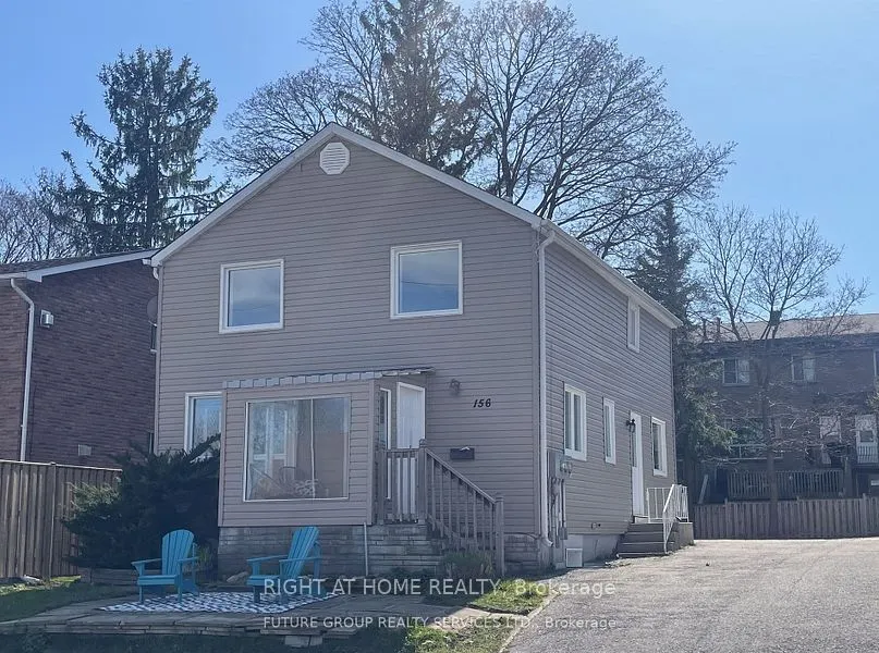 156 peel Street, #B