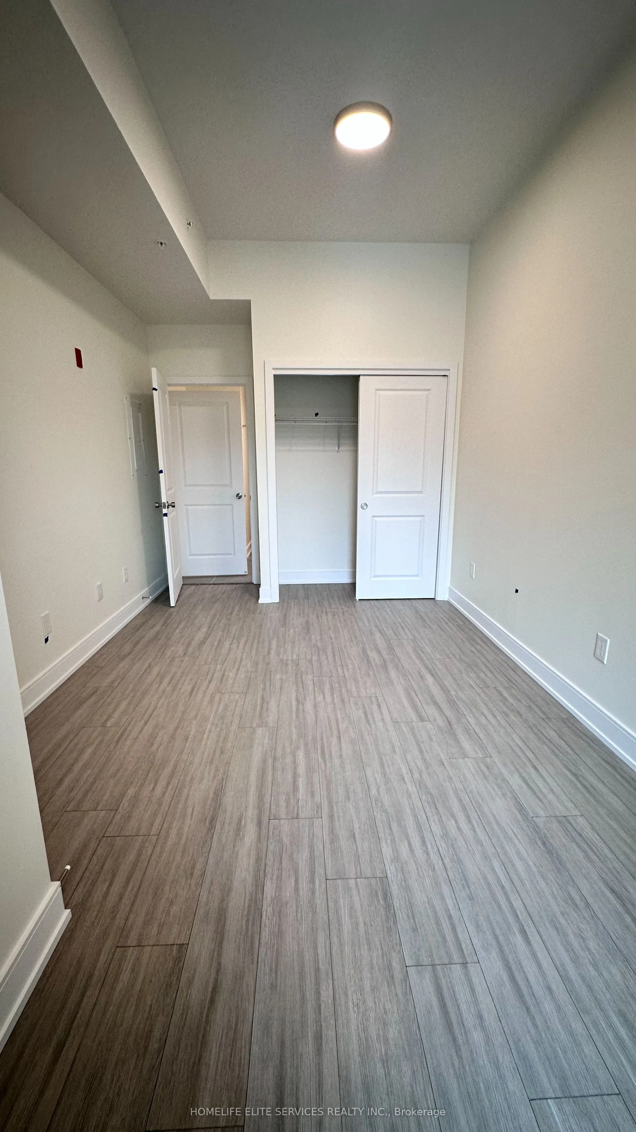 121 Mary Street, #306