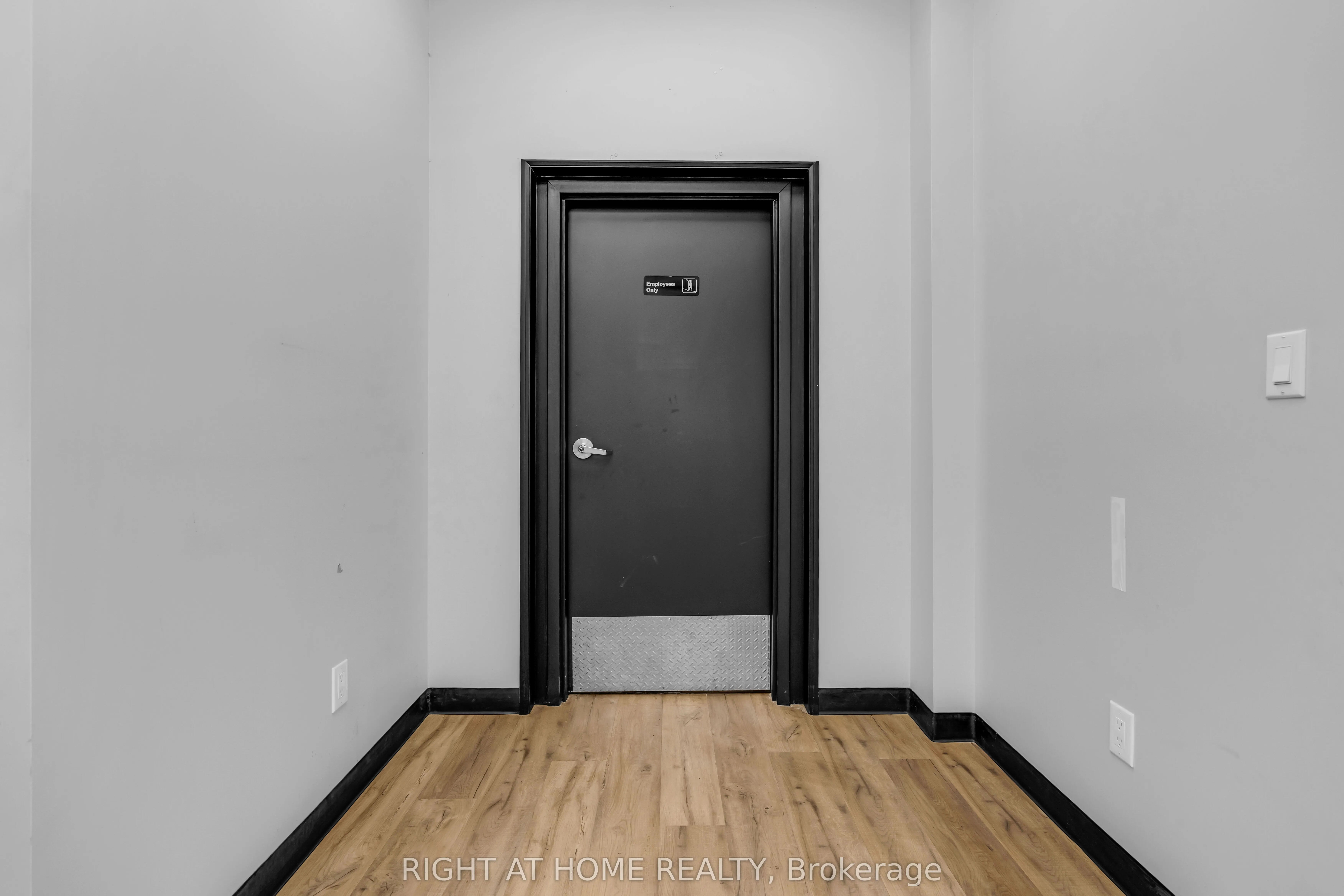 7348 26 Highway, #A