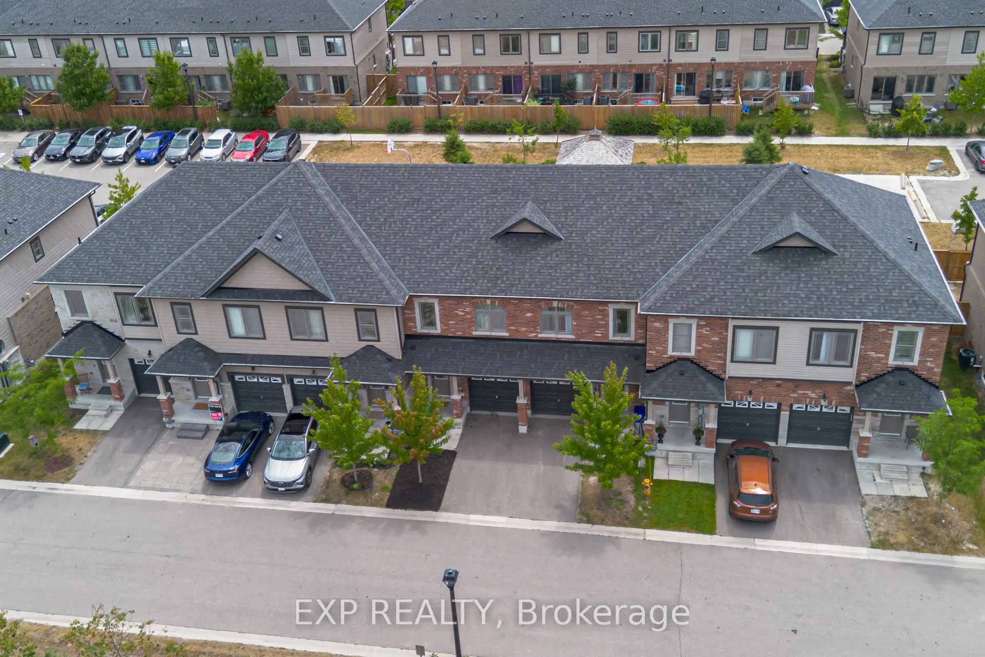 19 Cygnus Crescent