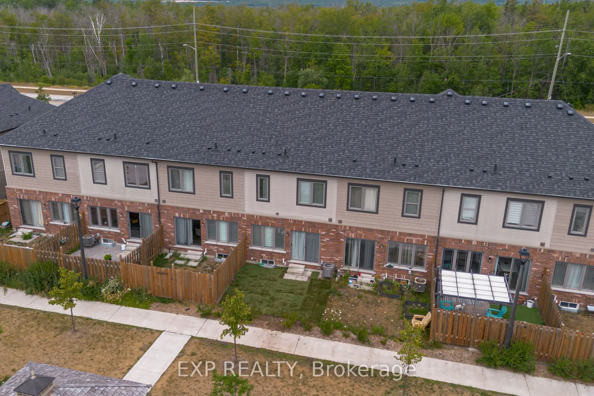 19 Cygnus Crescent