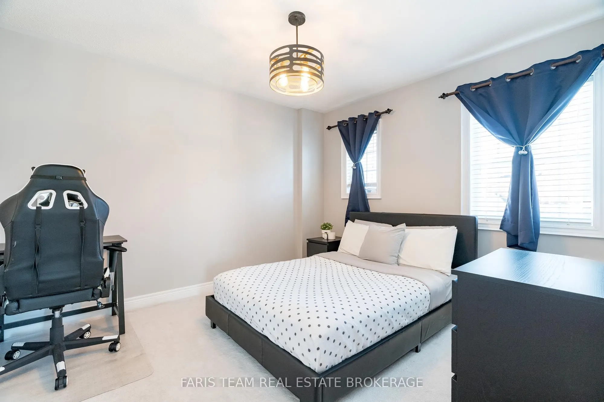 58 Counsellor Terrace