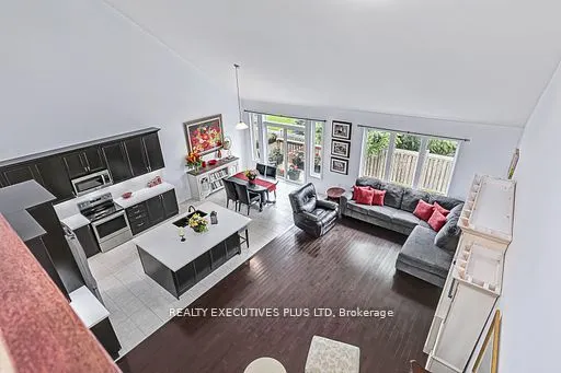 25 Mclean Avenue