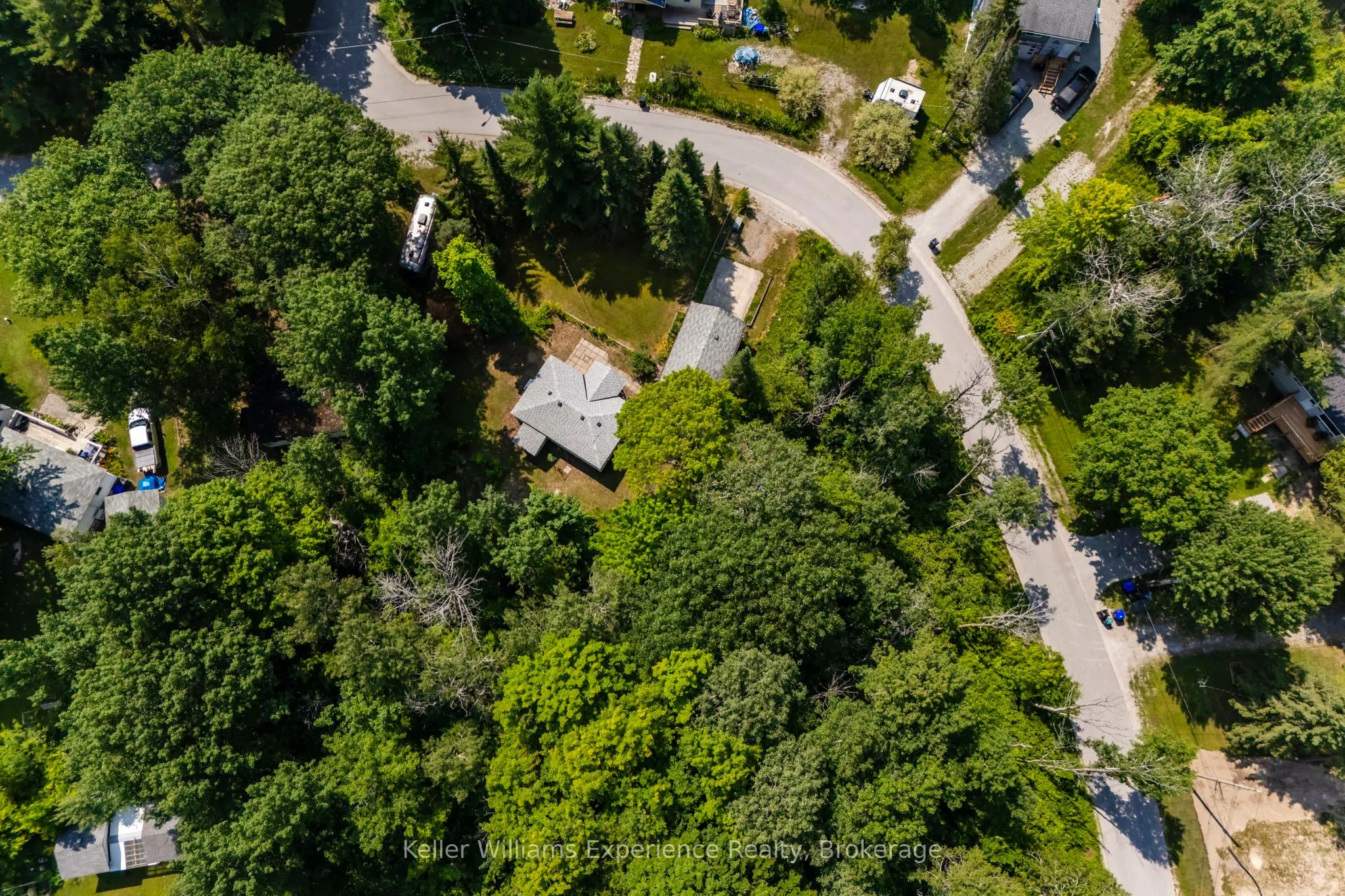 180&184 Silver Birch Crescent
