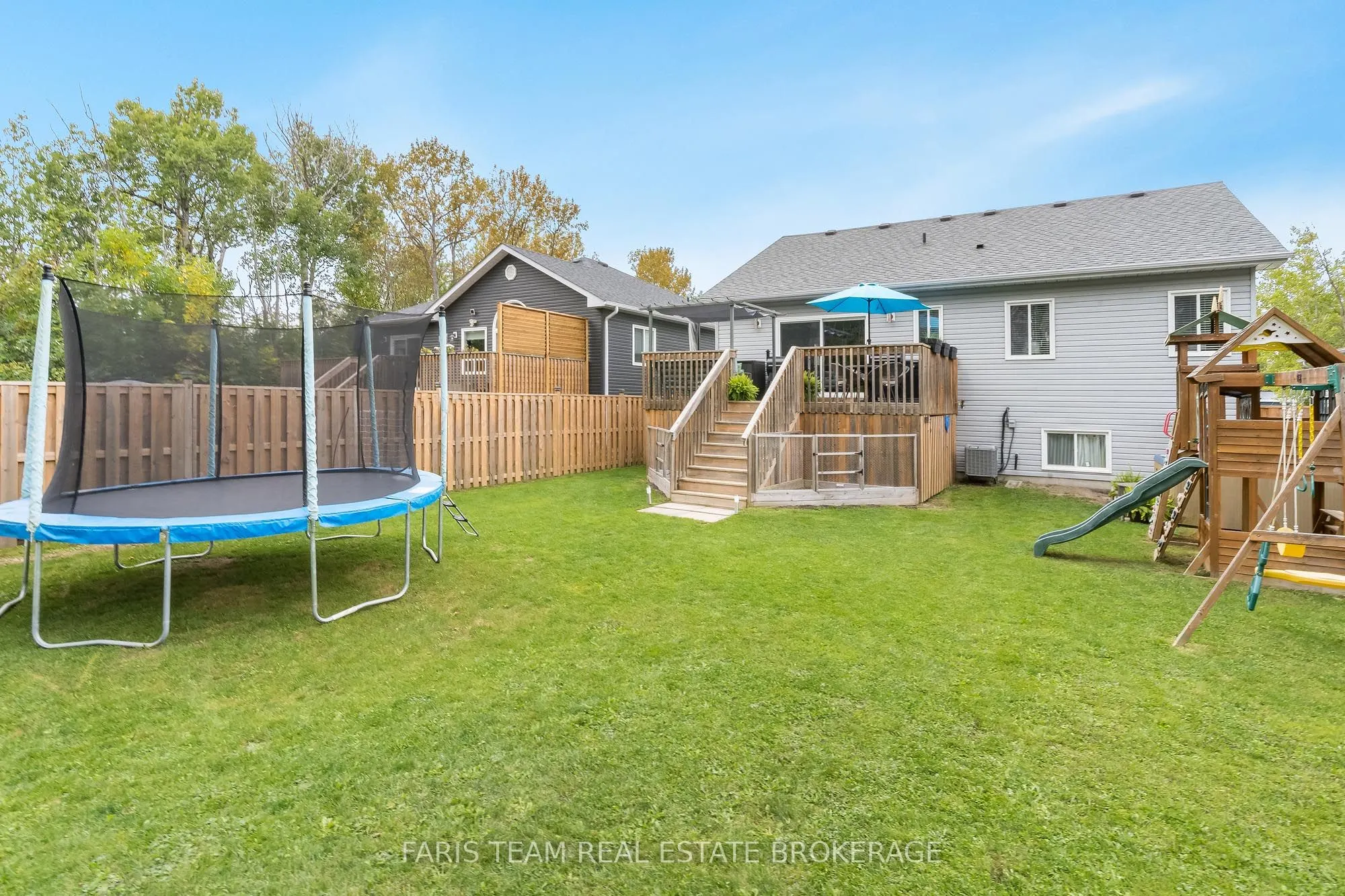 27 Marilyn Avenue S