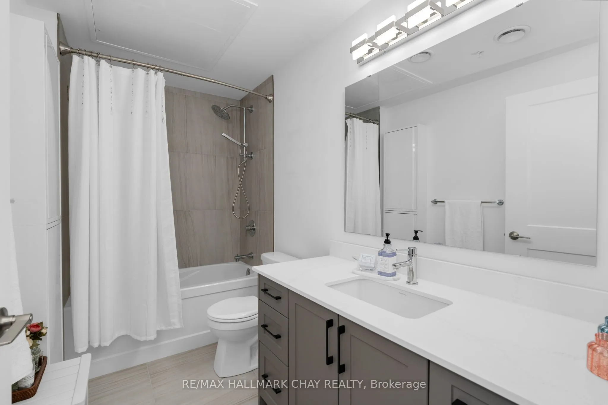 4 Kimberly Lane, #224