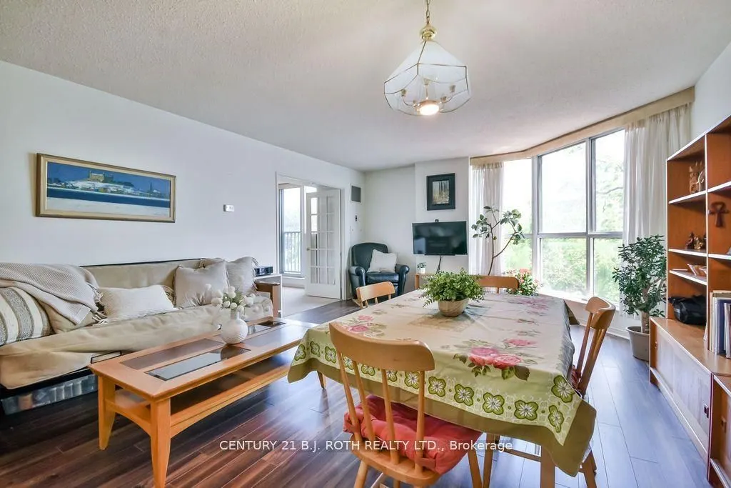 150 Dunlop Street E, #508