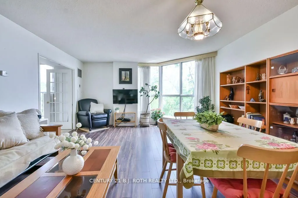 150 Dunlop Street E, #508