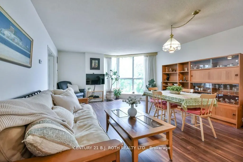 150 Dunlop Street E, #508