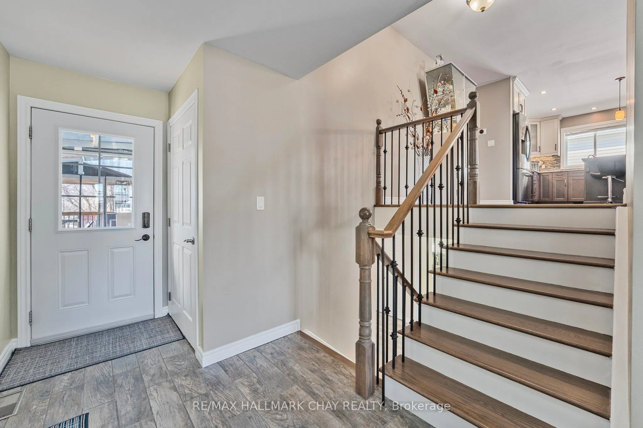 2744 Church Street