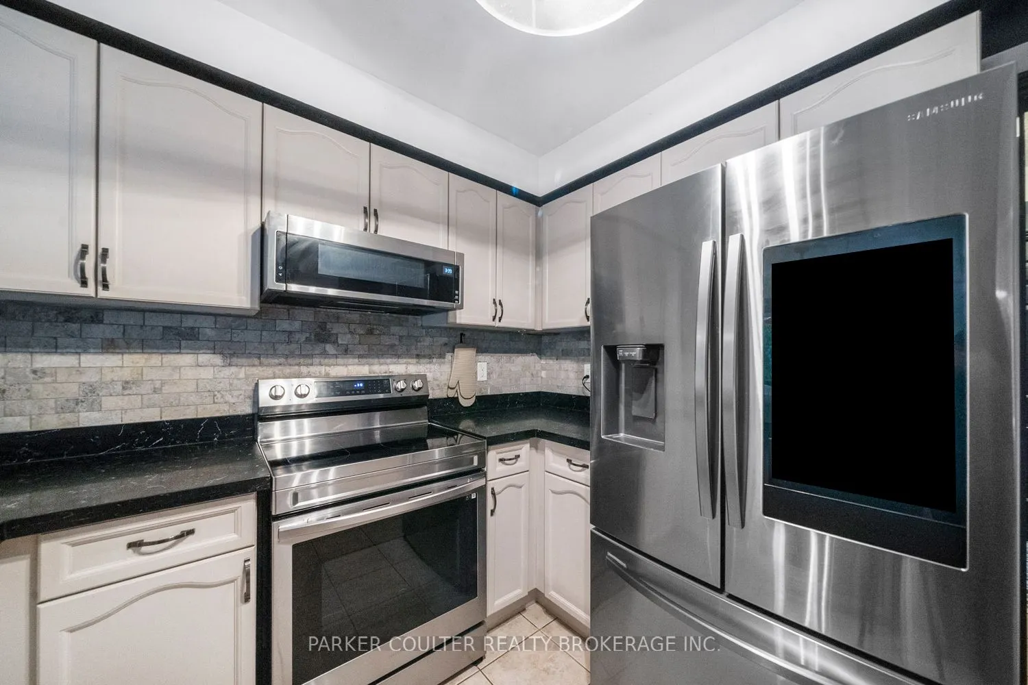 11 Mckenzie Crescent