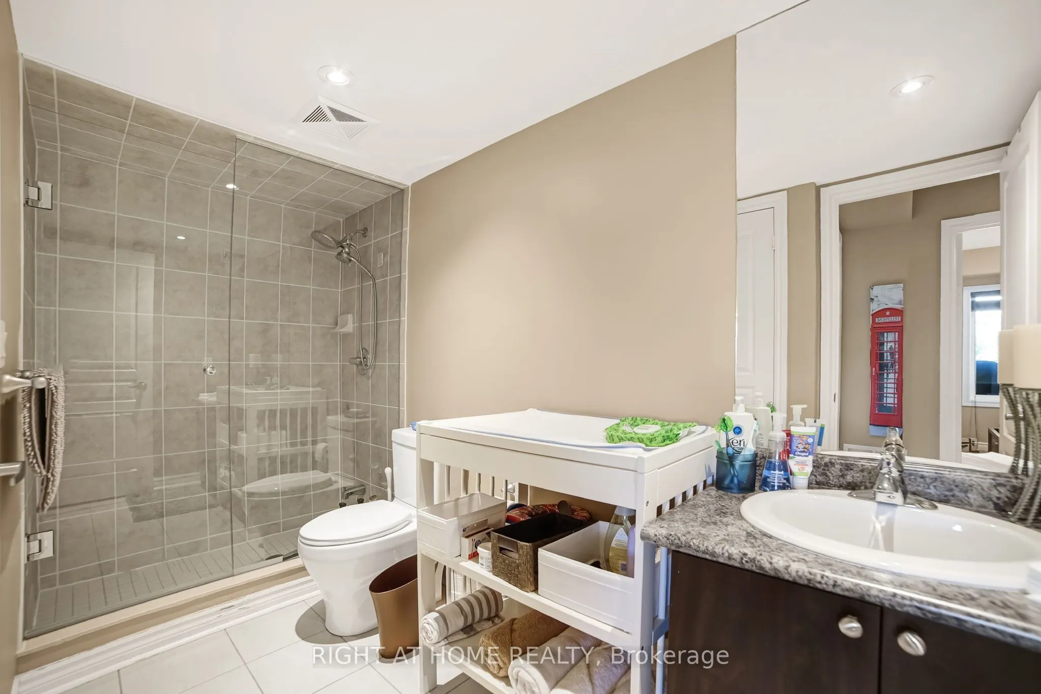 8 Brandy Lane Drive, #307