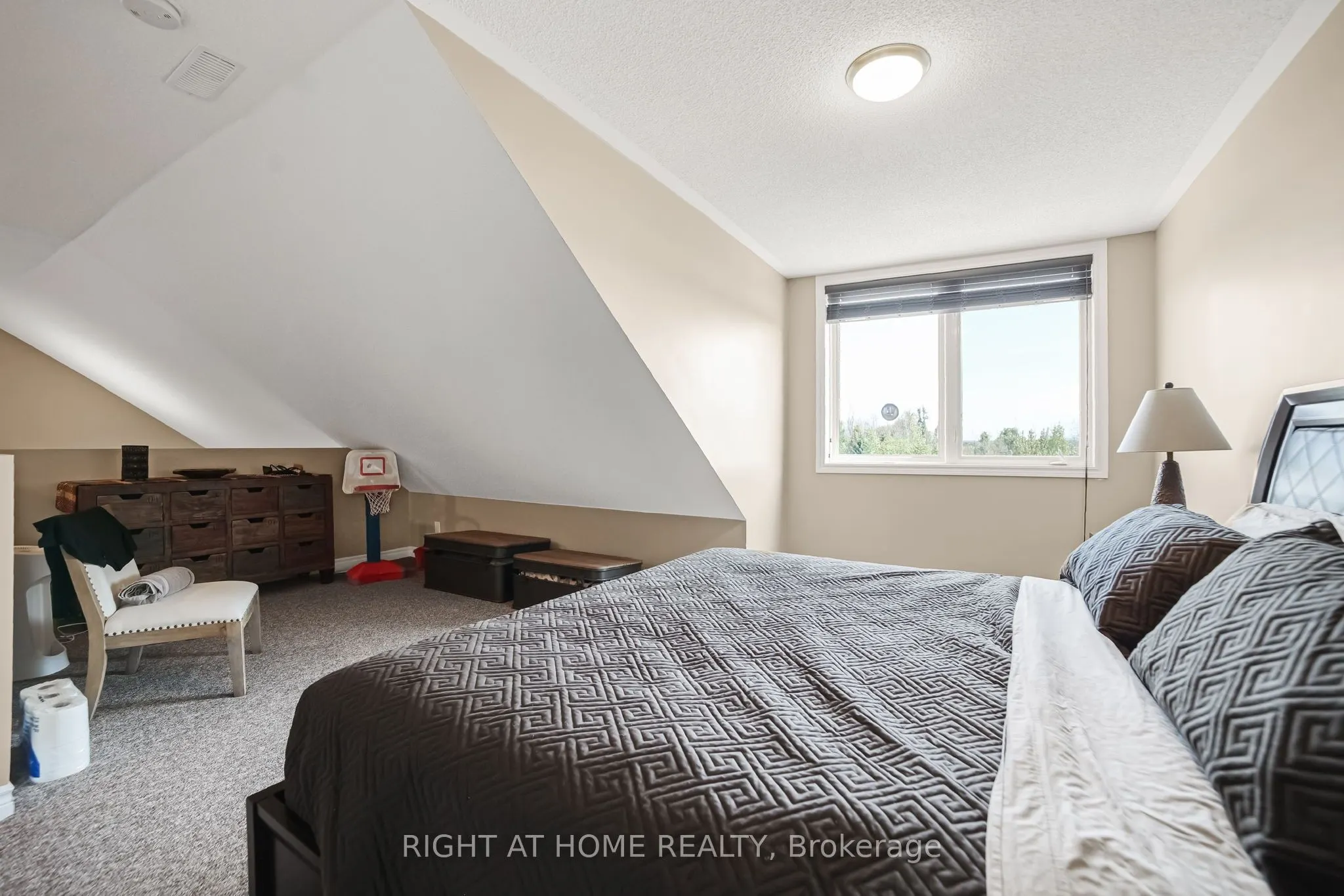 8 Brandy Lane Drive, #307