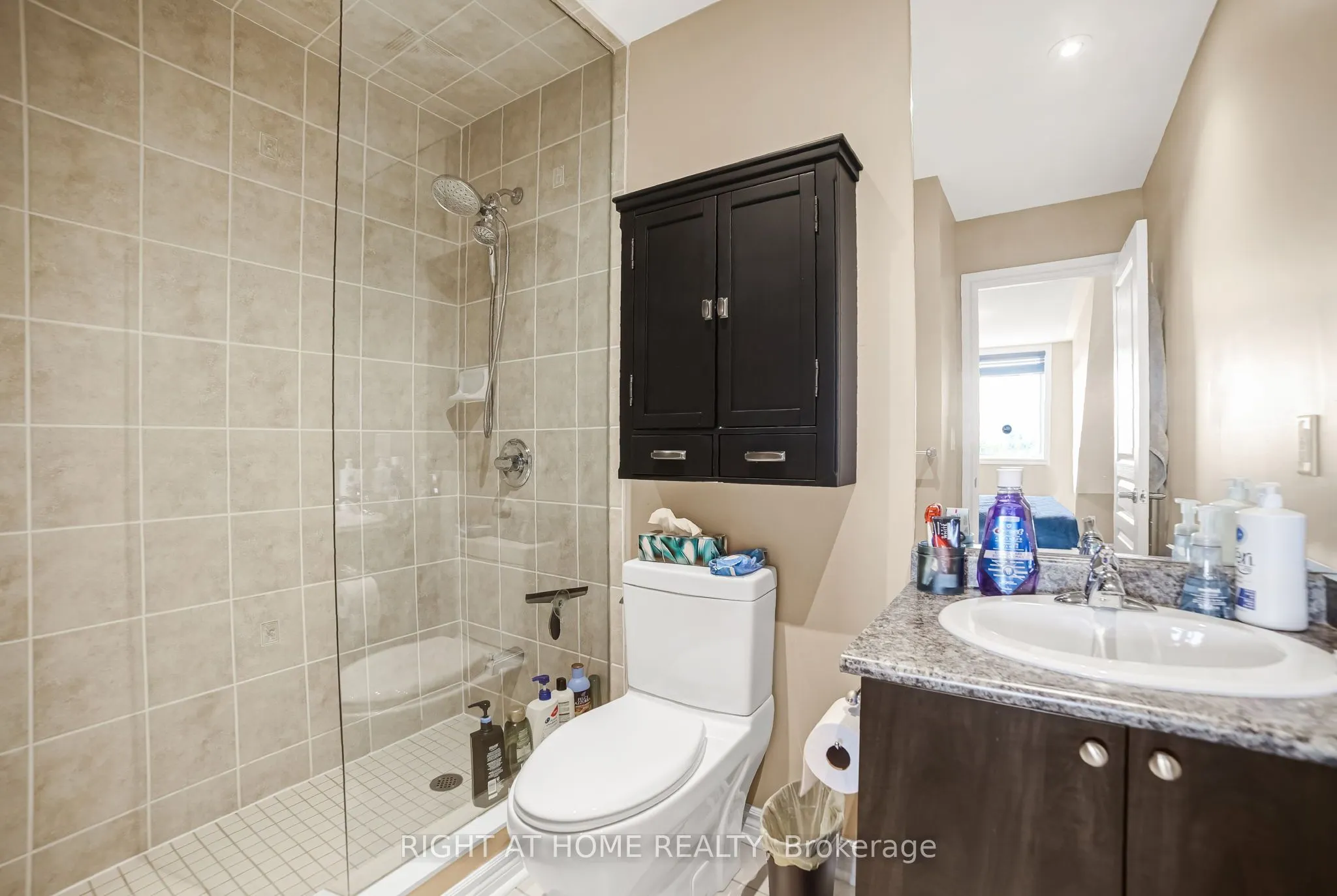 8 Brandy Lane Drive, #307