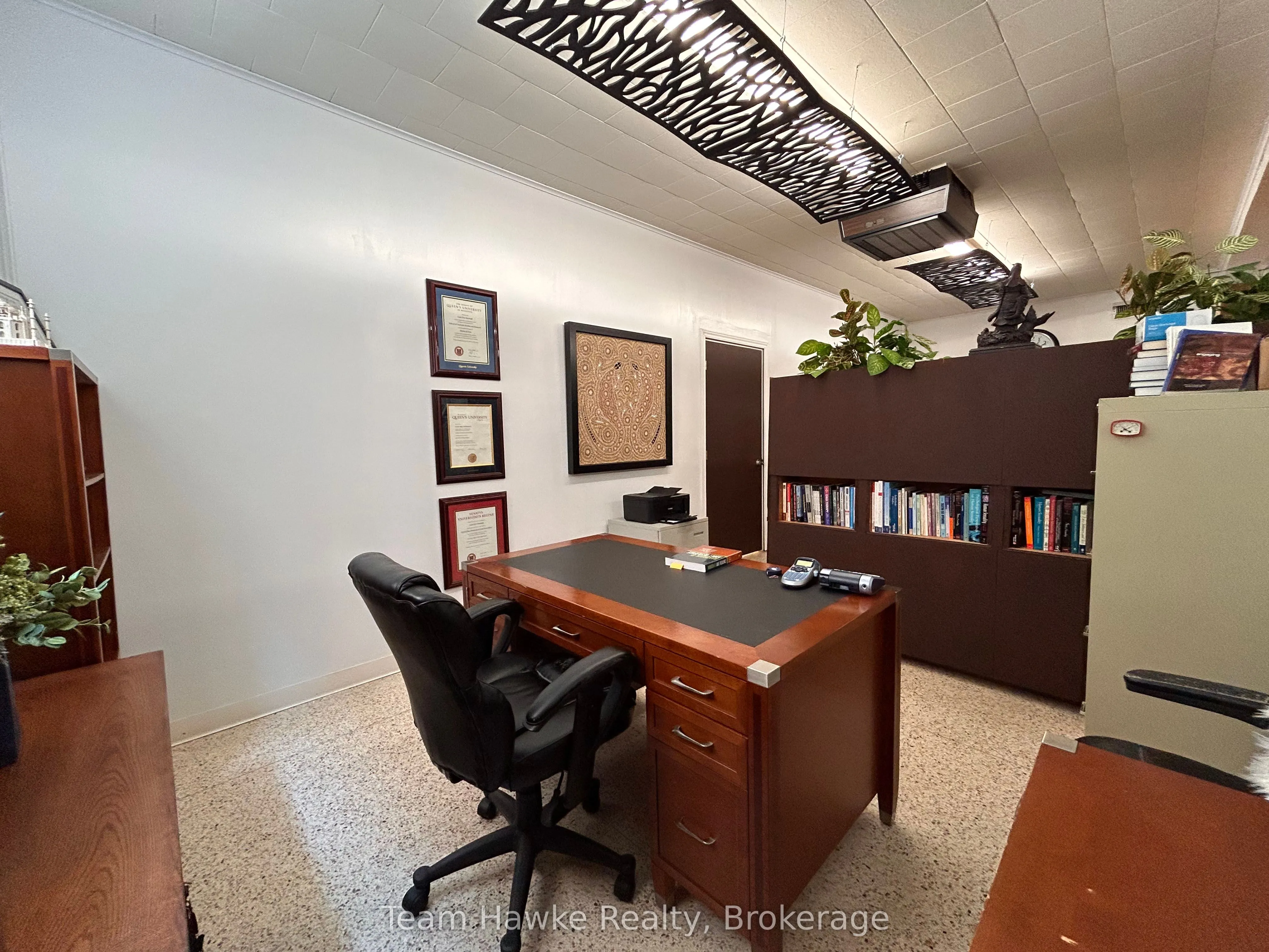 518 DOMINION Avenue, #Main Floor