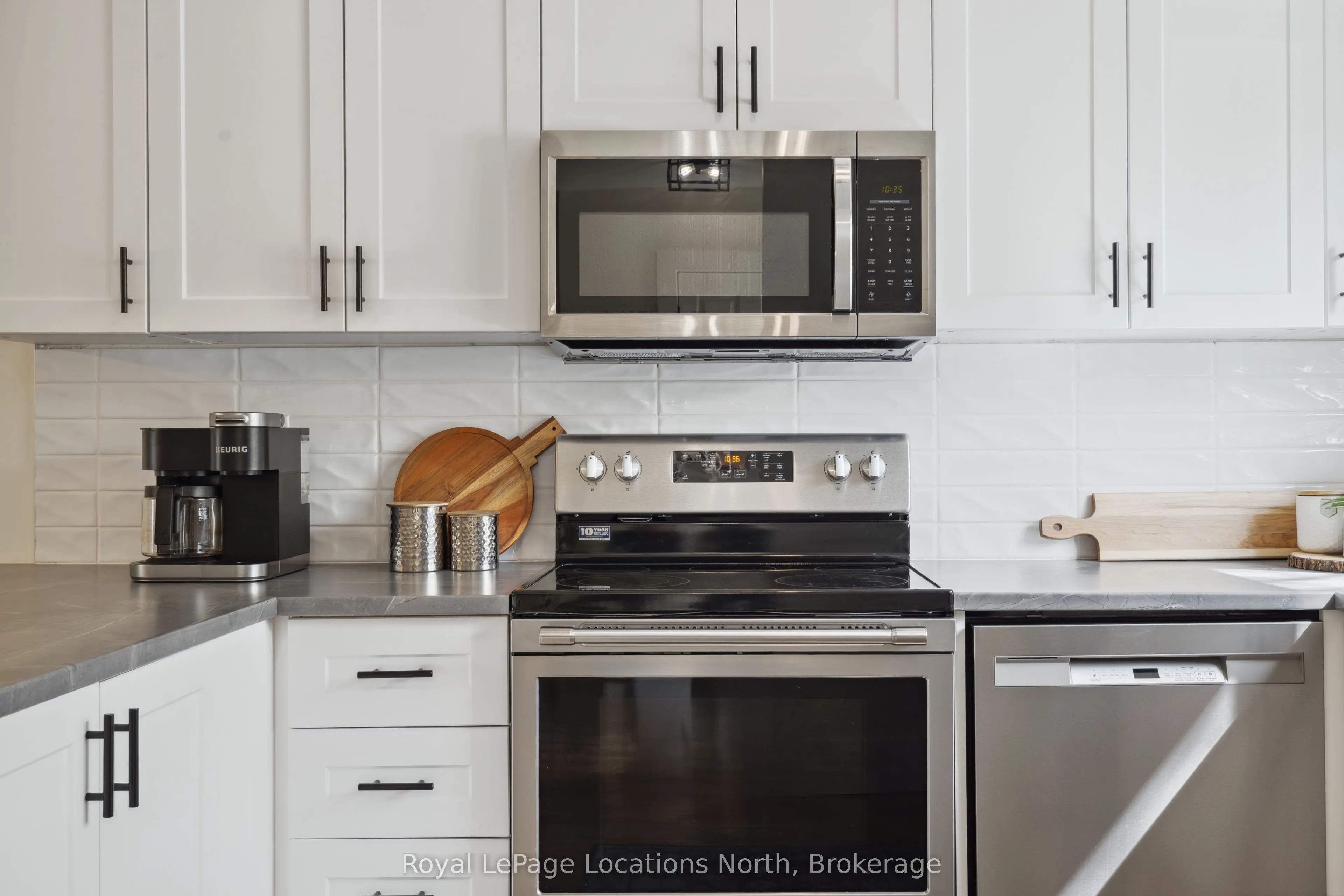 15 Watts Crescent, #16