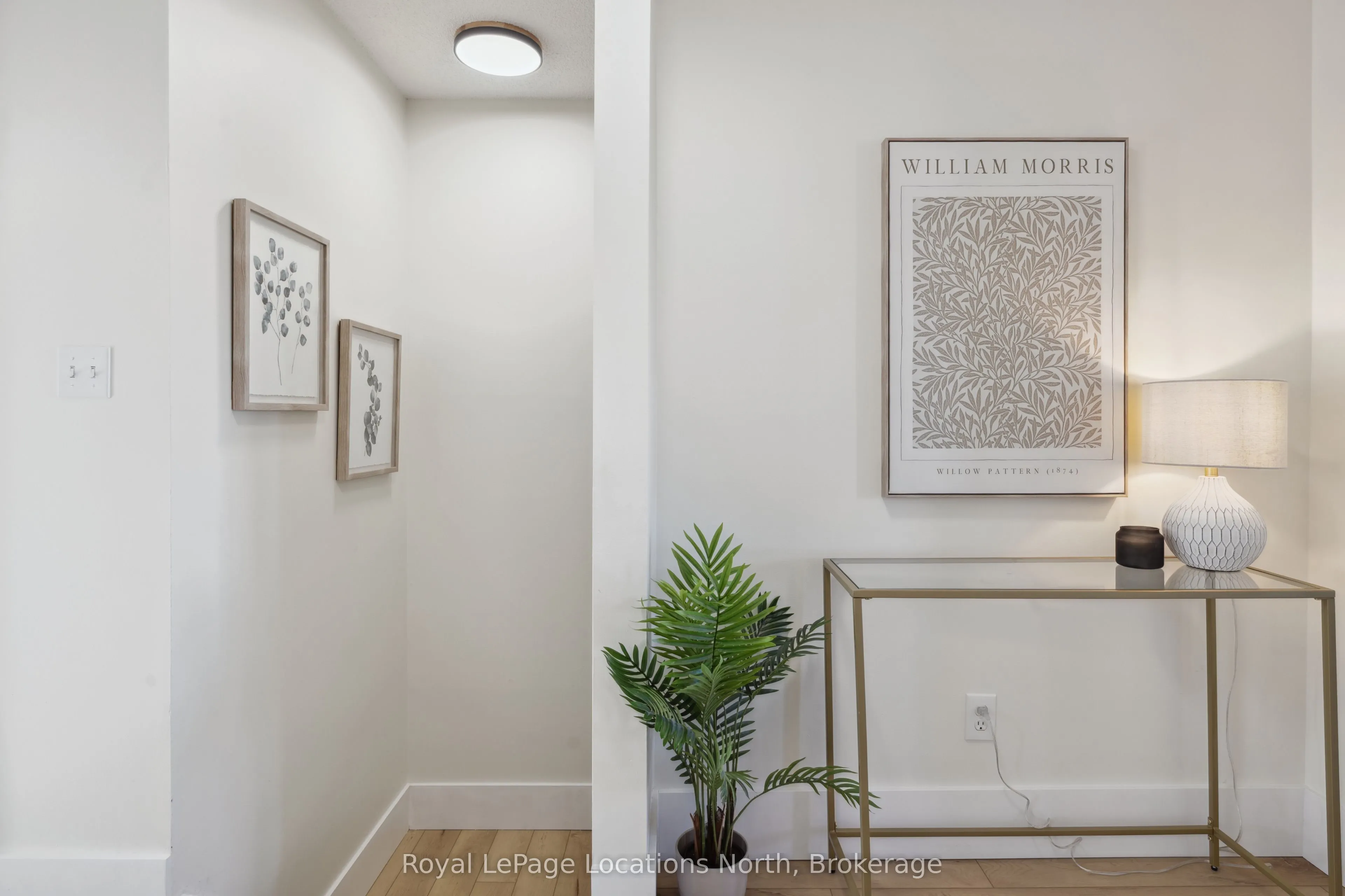 15 Watts Crescent, #16