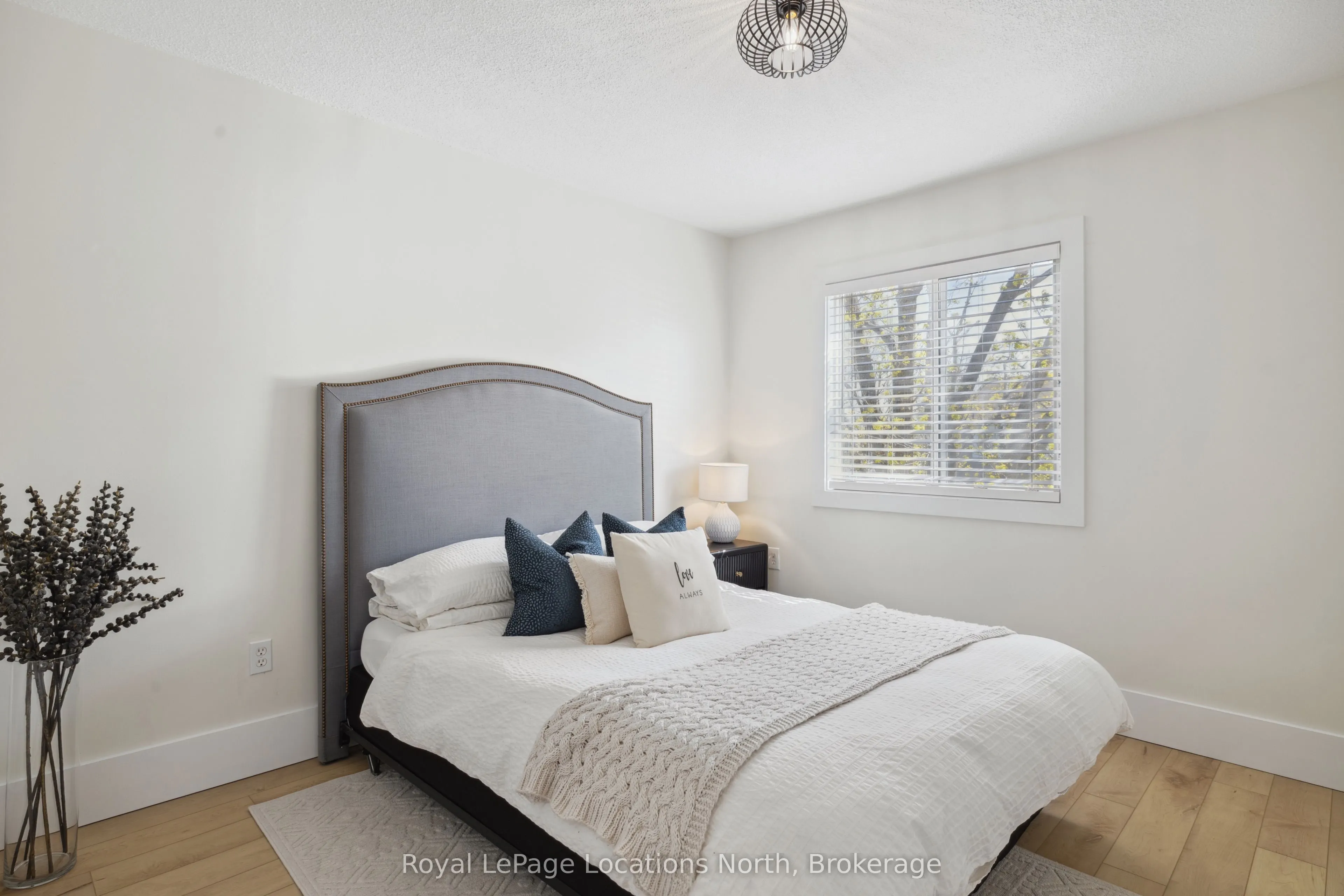15 Watts Crescent, #16