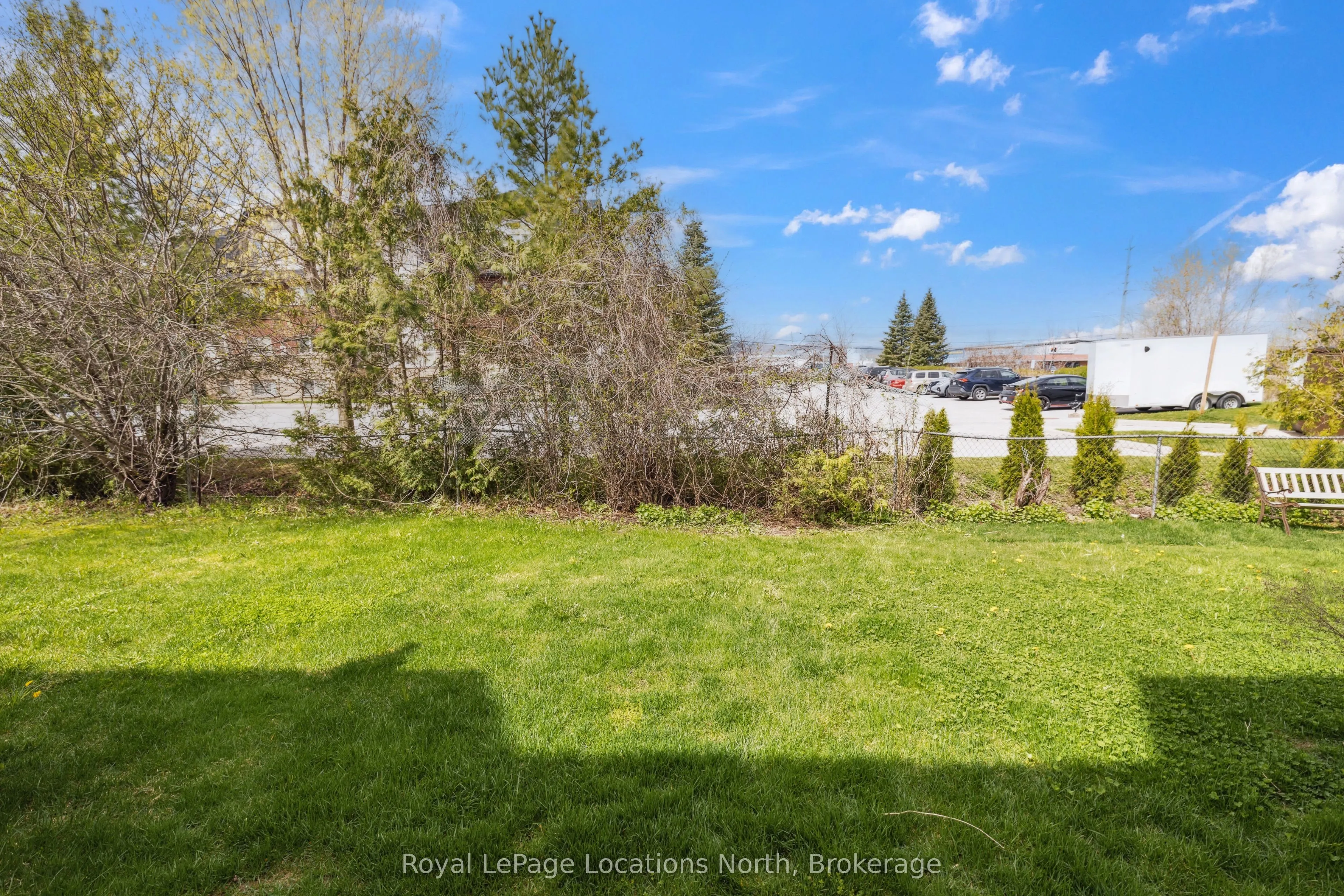 15 Watts Crescent, #16