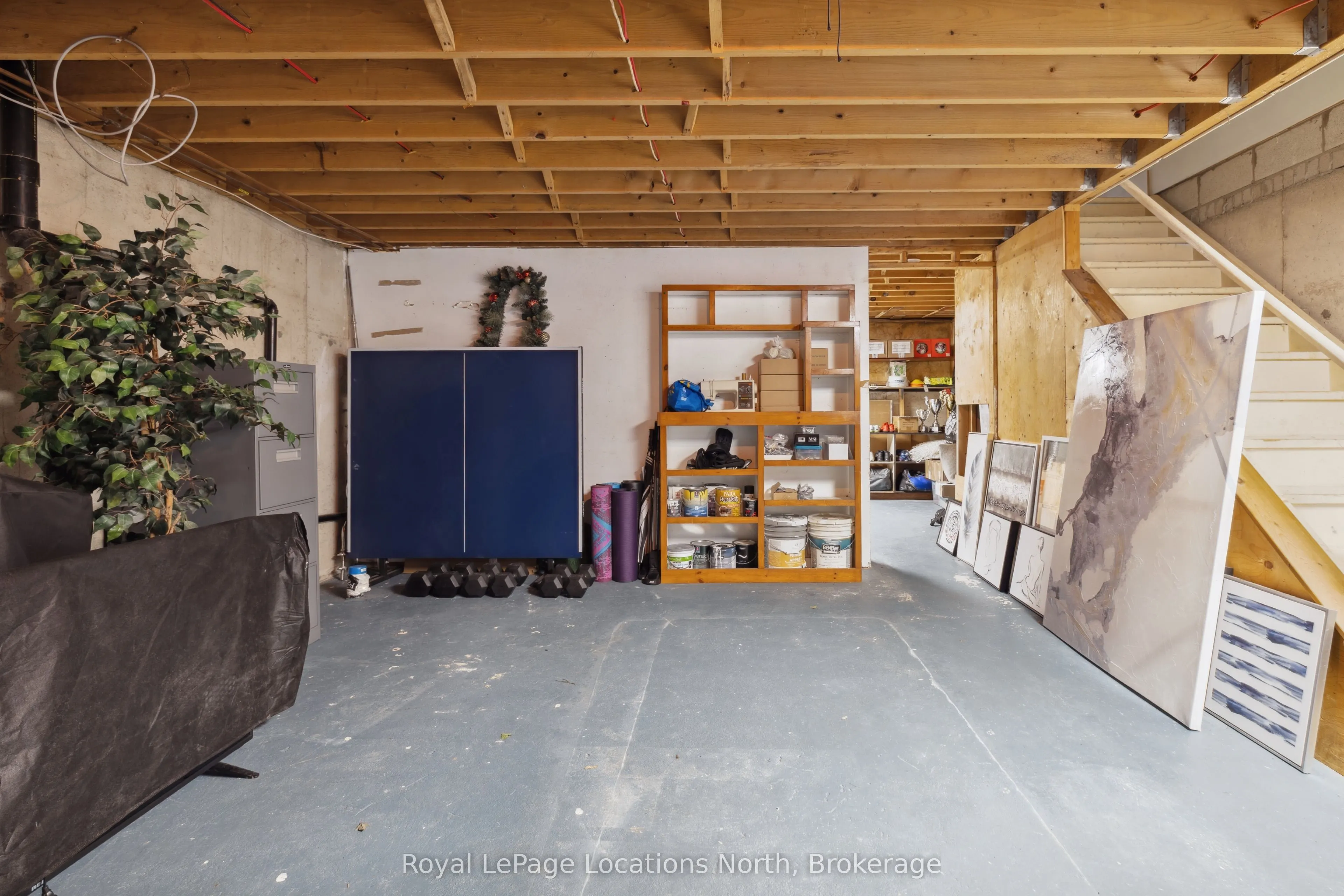 15 Watts Crescent, #16