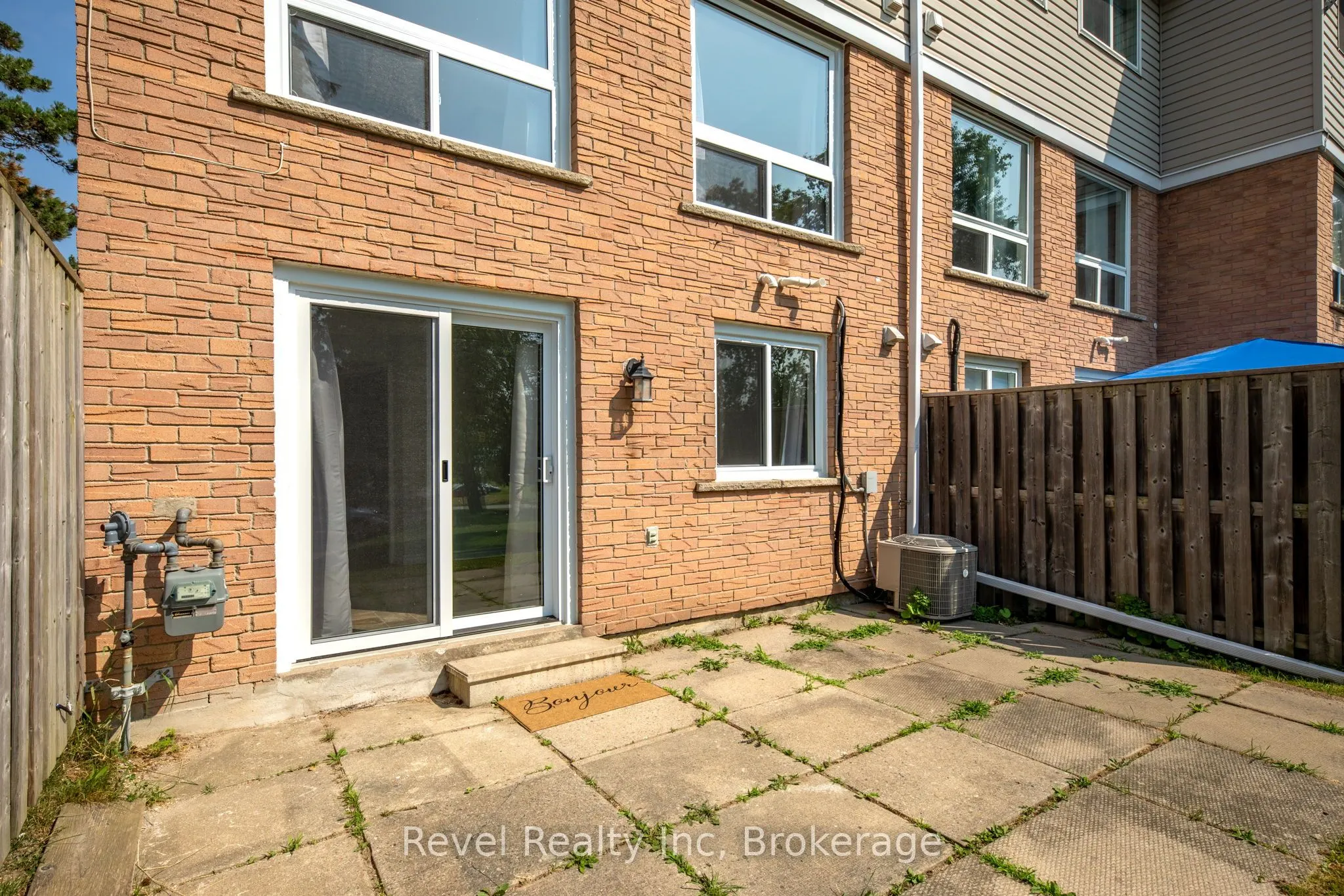 778 WILLIAM Street, #74