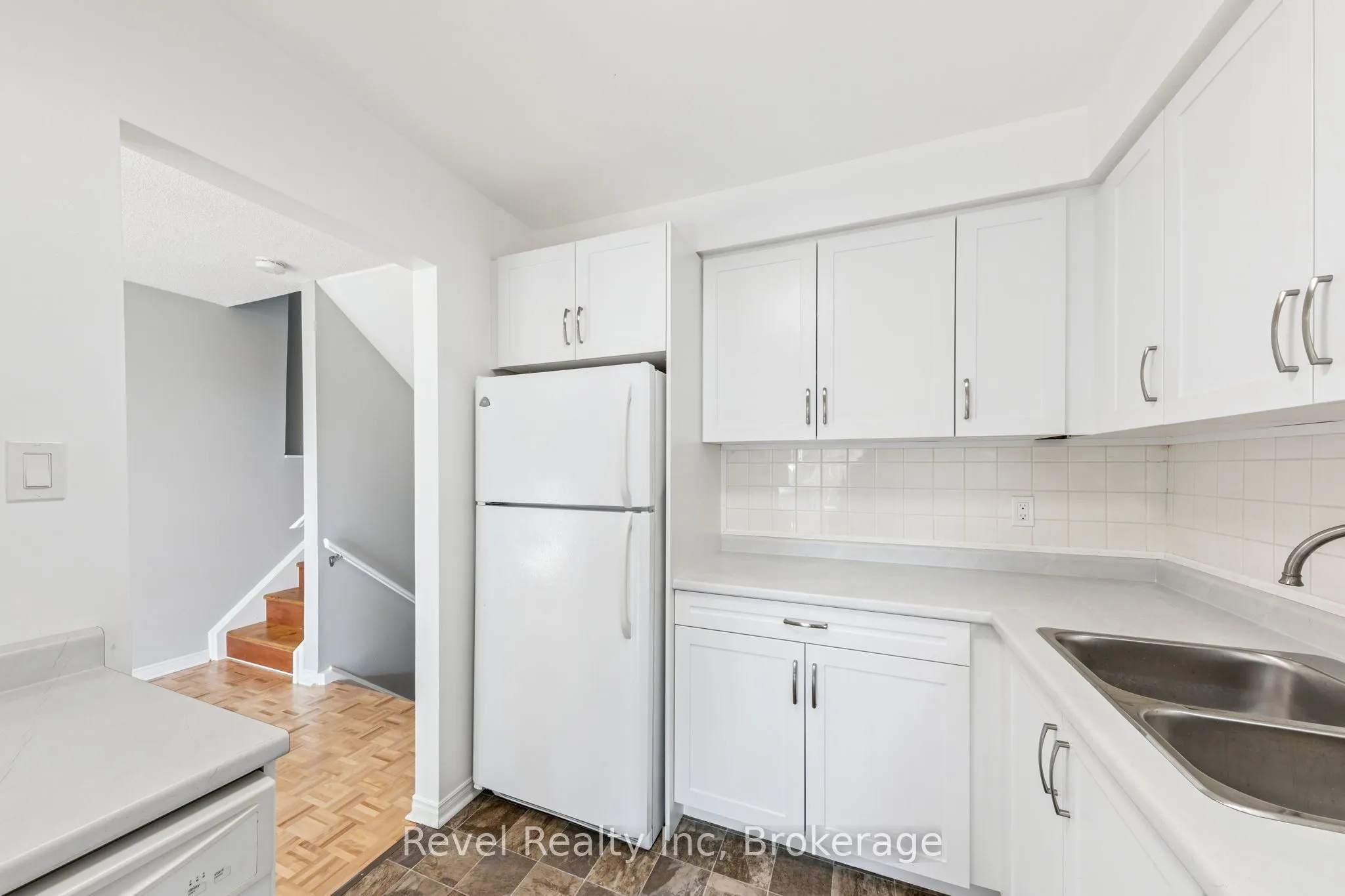 778 WILLIAM Street, #74