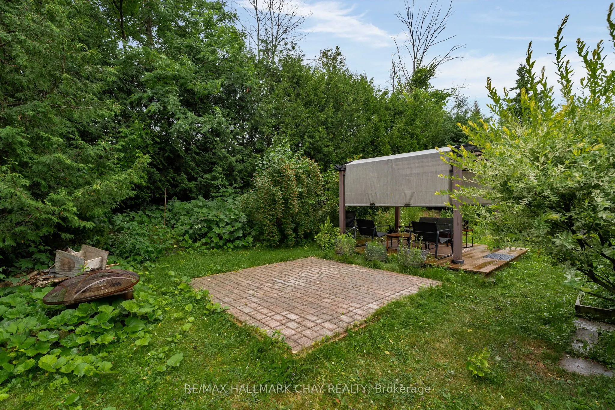 19 Constance Boulevard