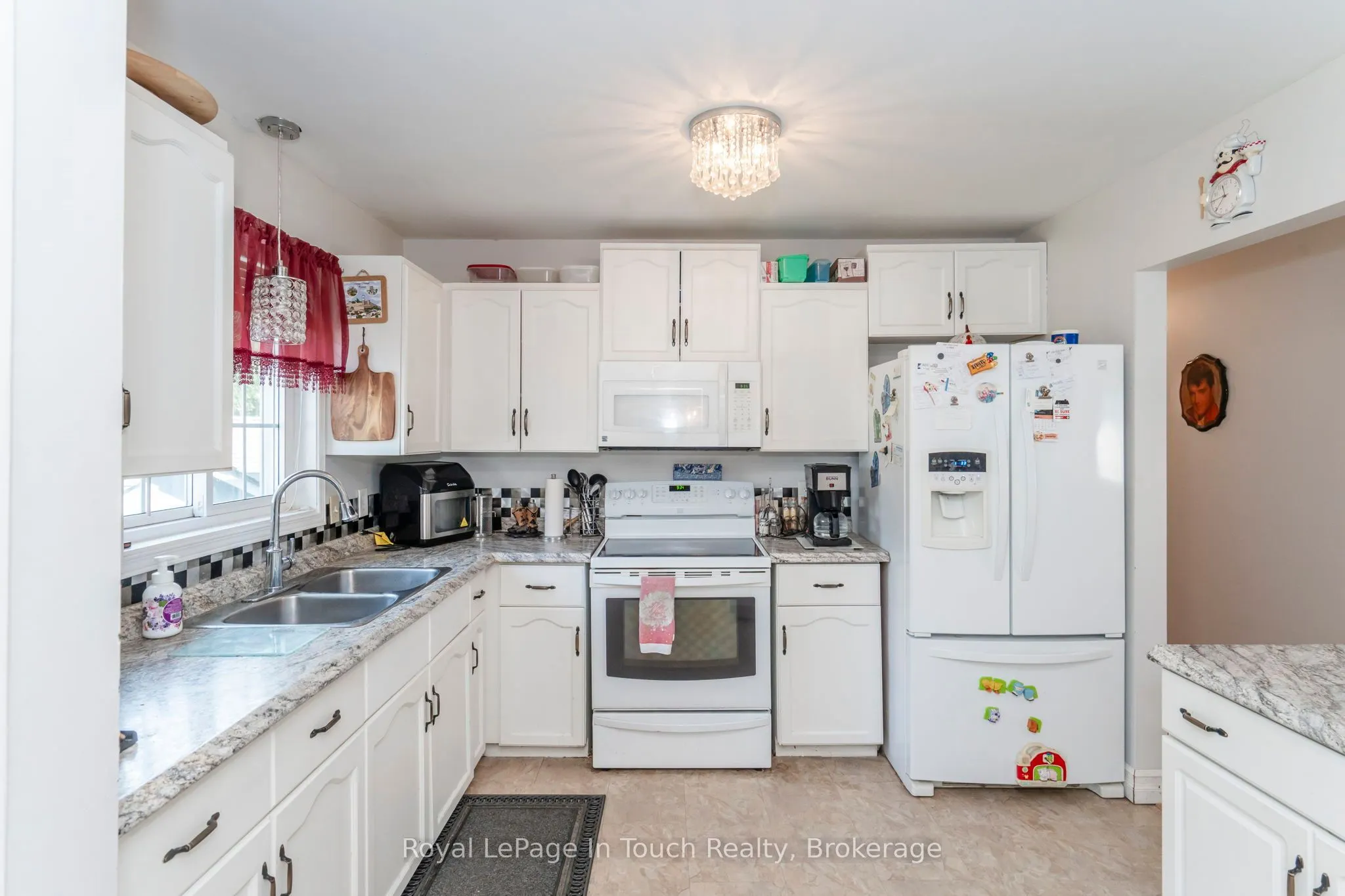 32 Bridle Road