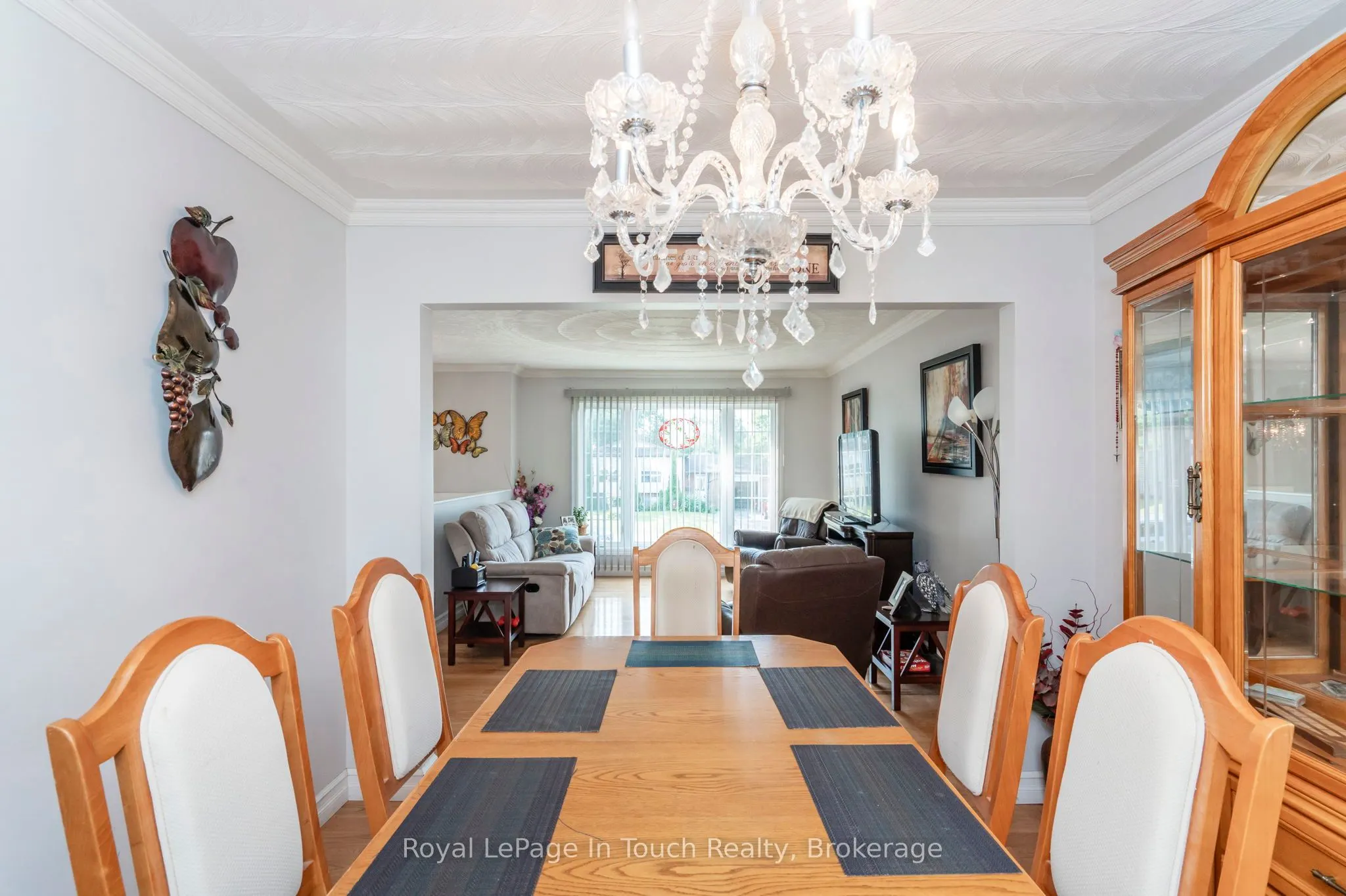 32 Bridle Road