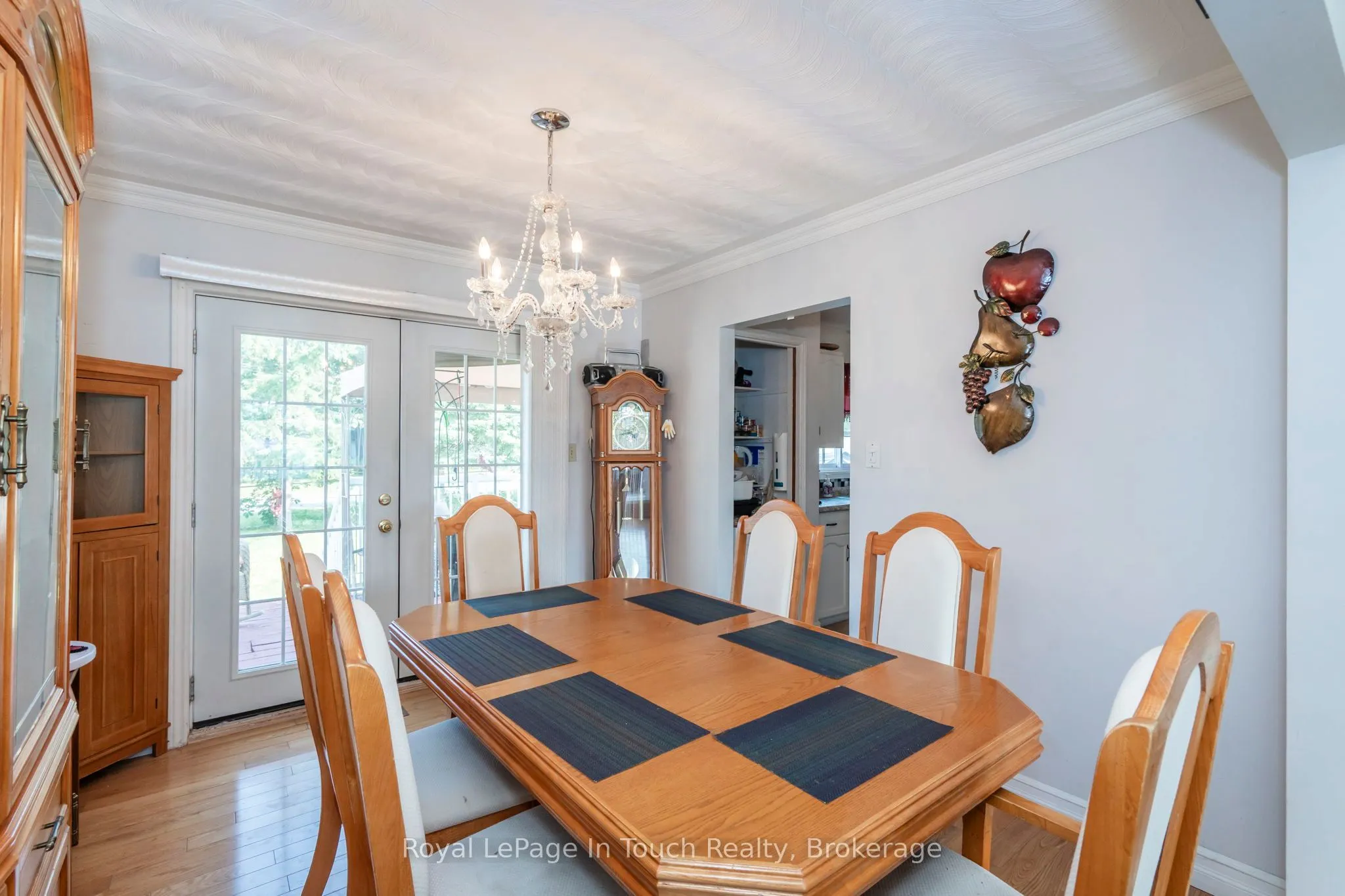 32 Bridle Road