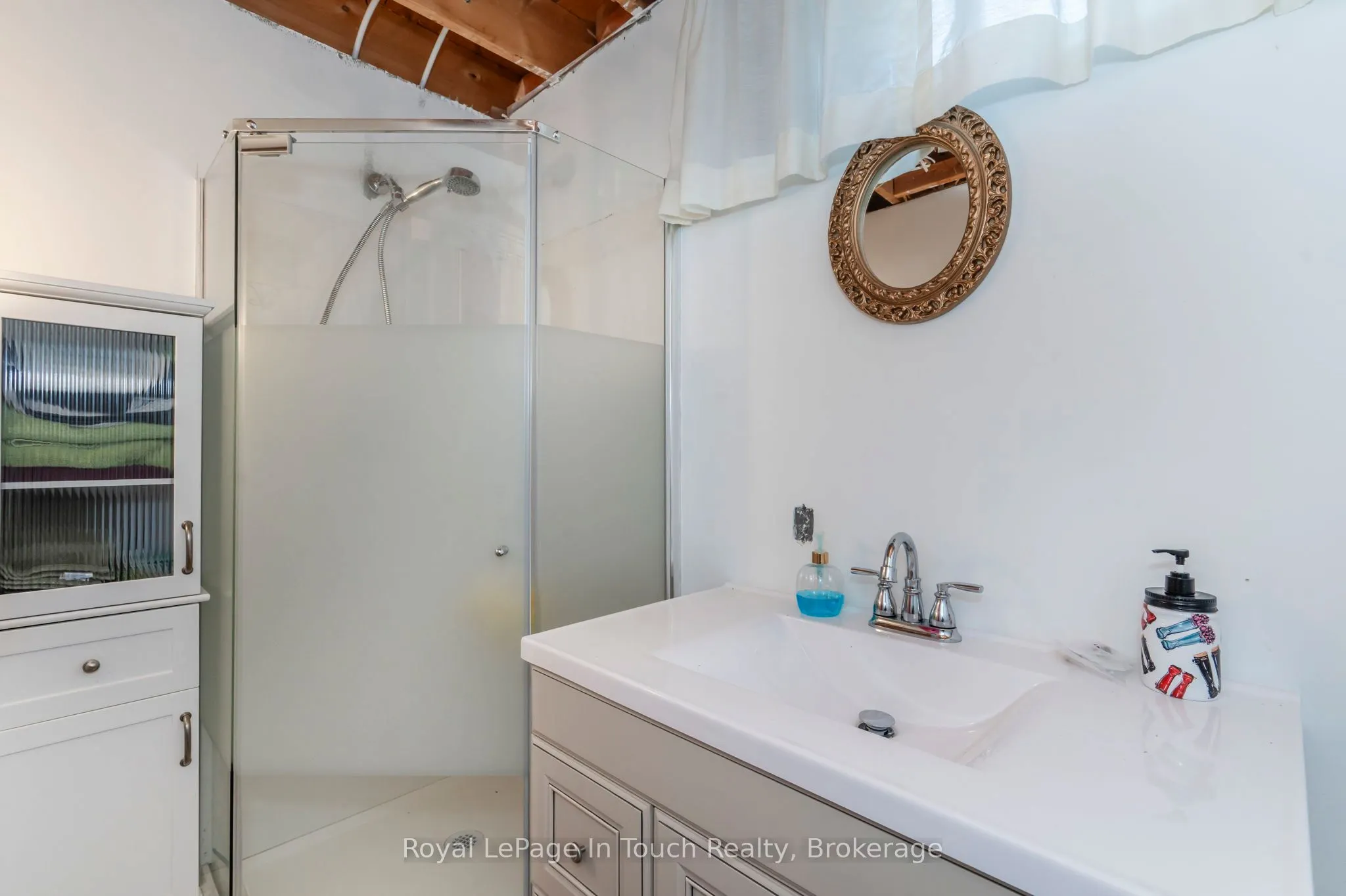 32 Bridle Road