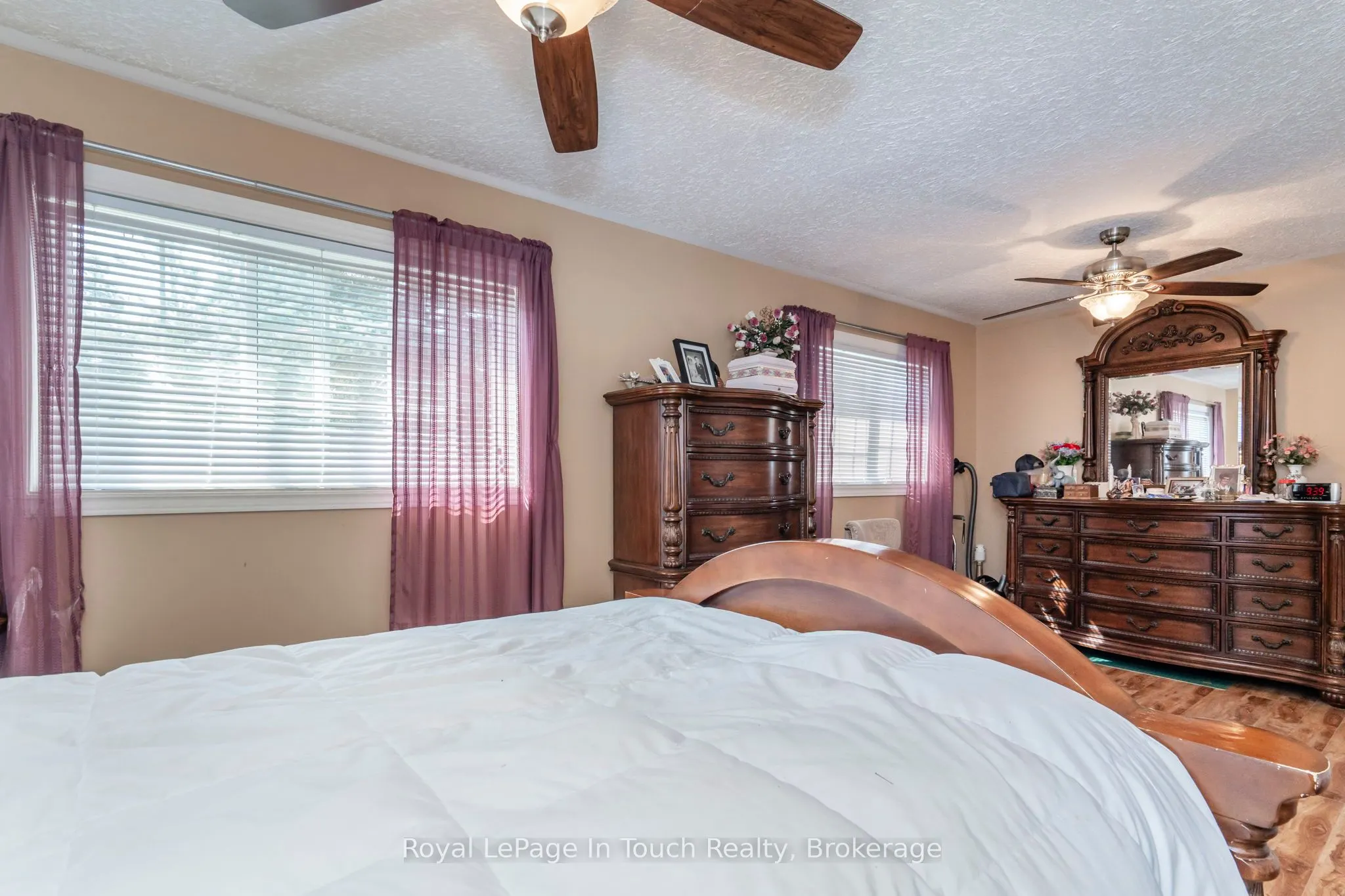 32 Bridle Road