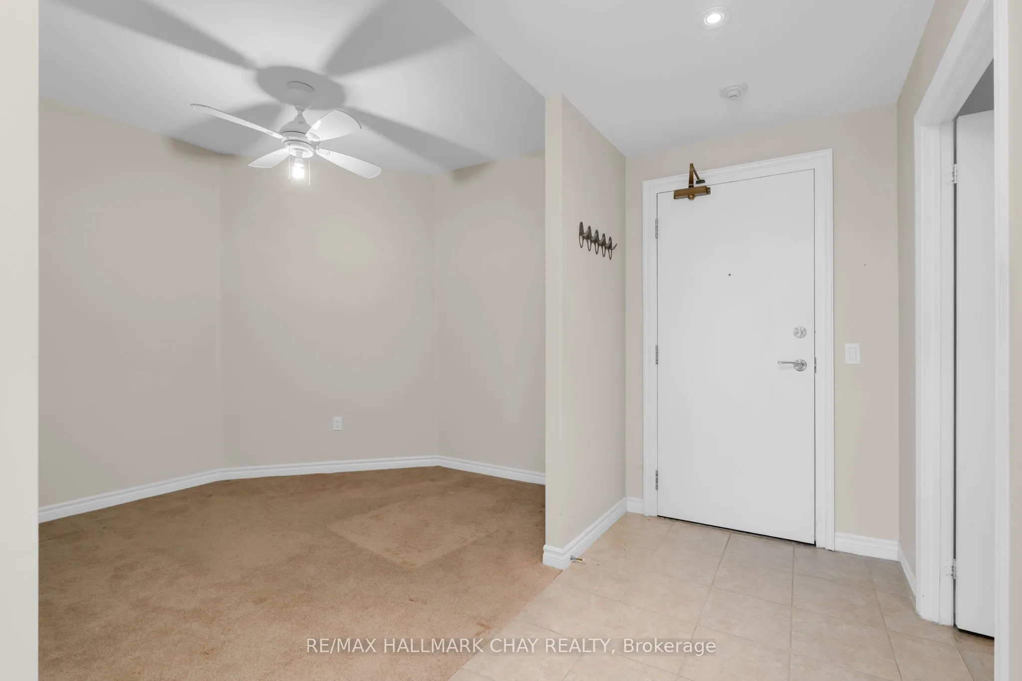 6 Toronto Street, #1006