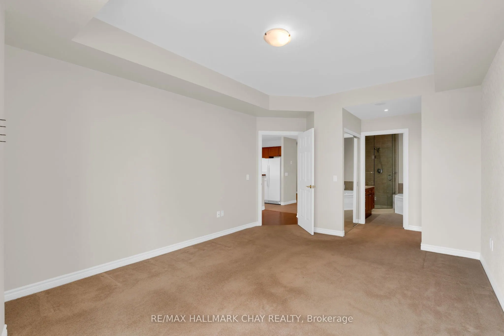 6 Toronto Street, #1006