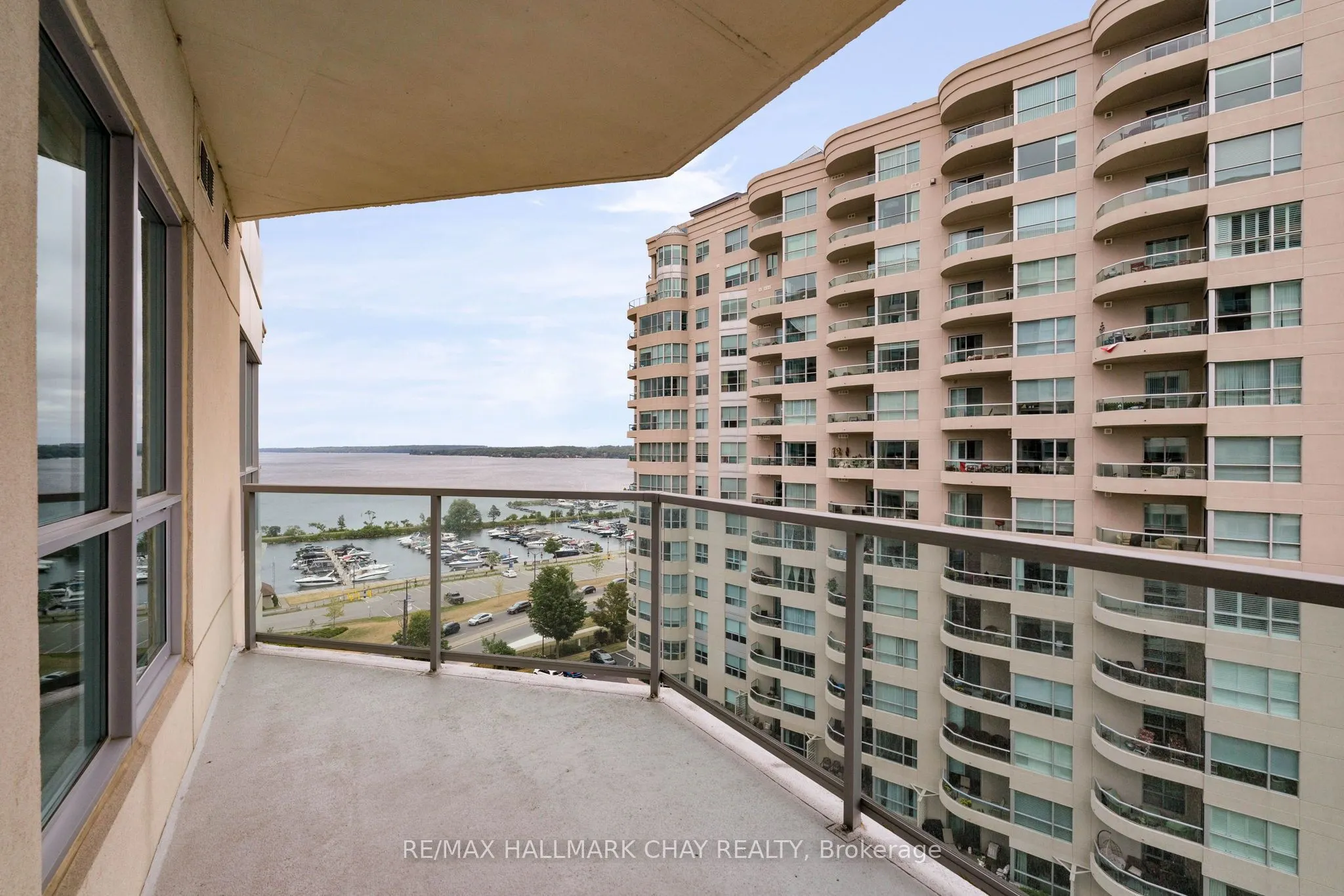 6 Toronto Street, #1006