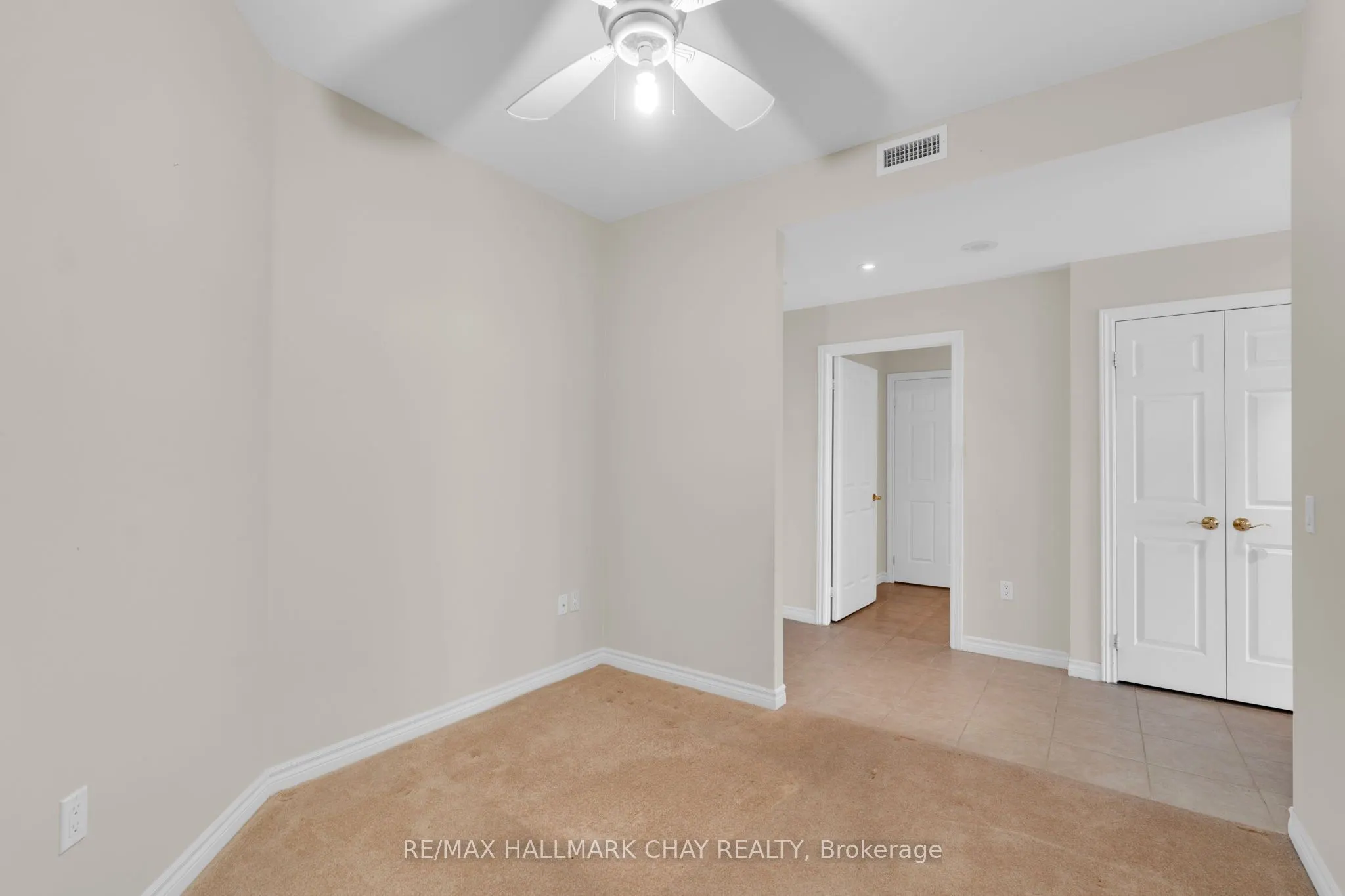 6 Toronto Street, #1006