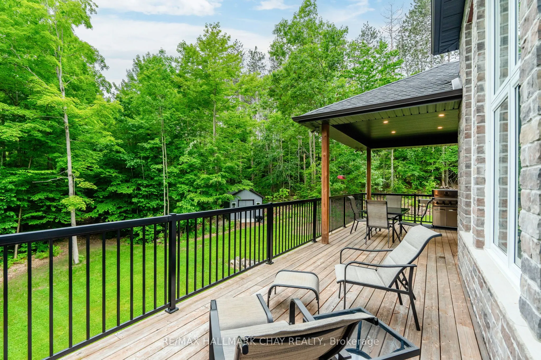 2 Timberland Court S
