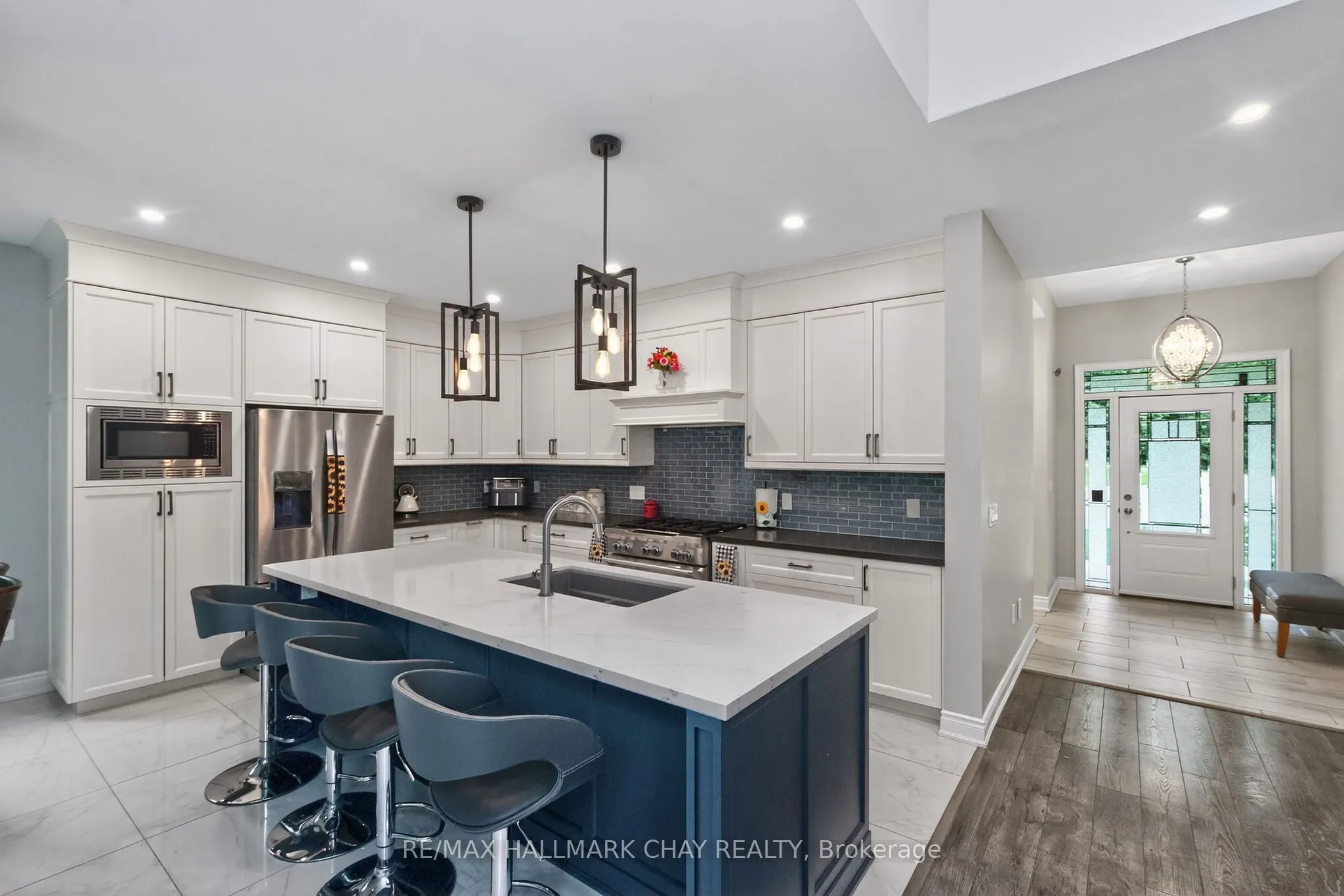 2 Timberland Court S