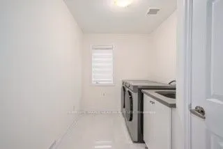 216 Warden Street