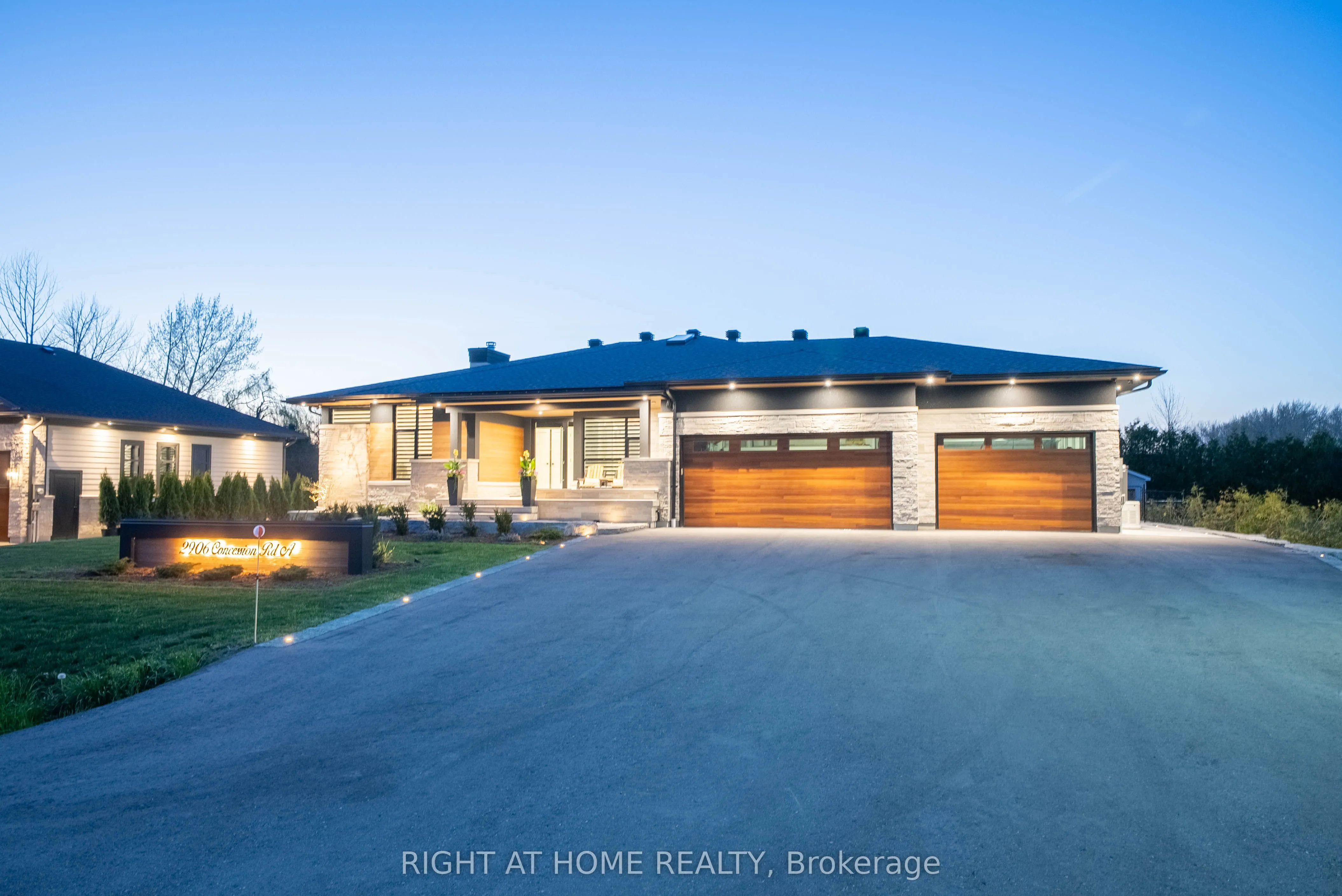 2906 Concession Rd A
