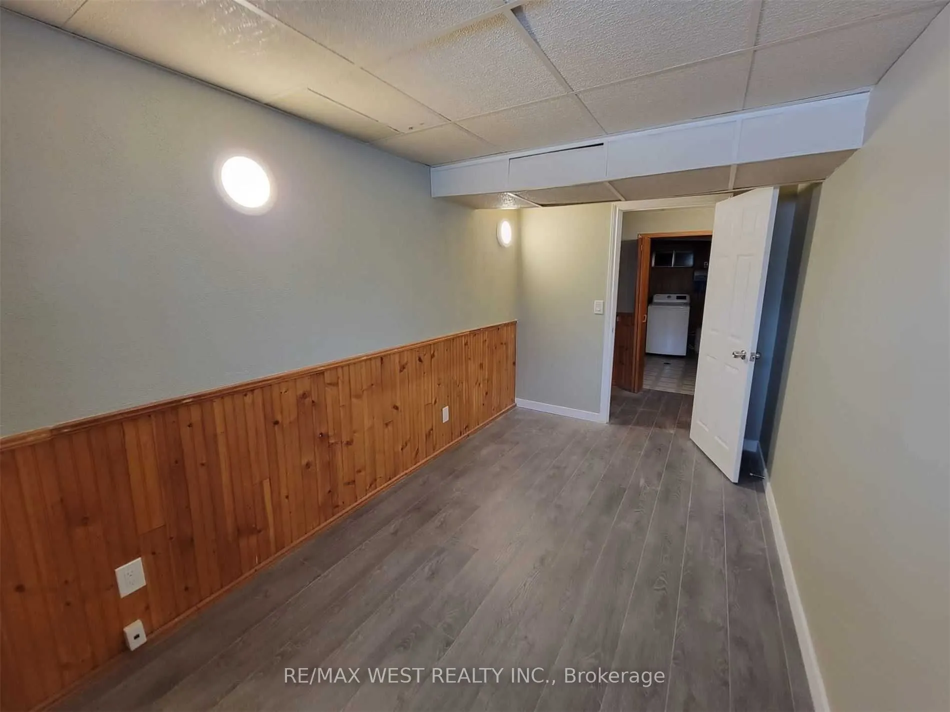 97 College Crescent, #Lr/Bsmt